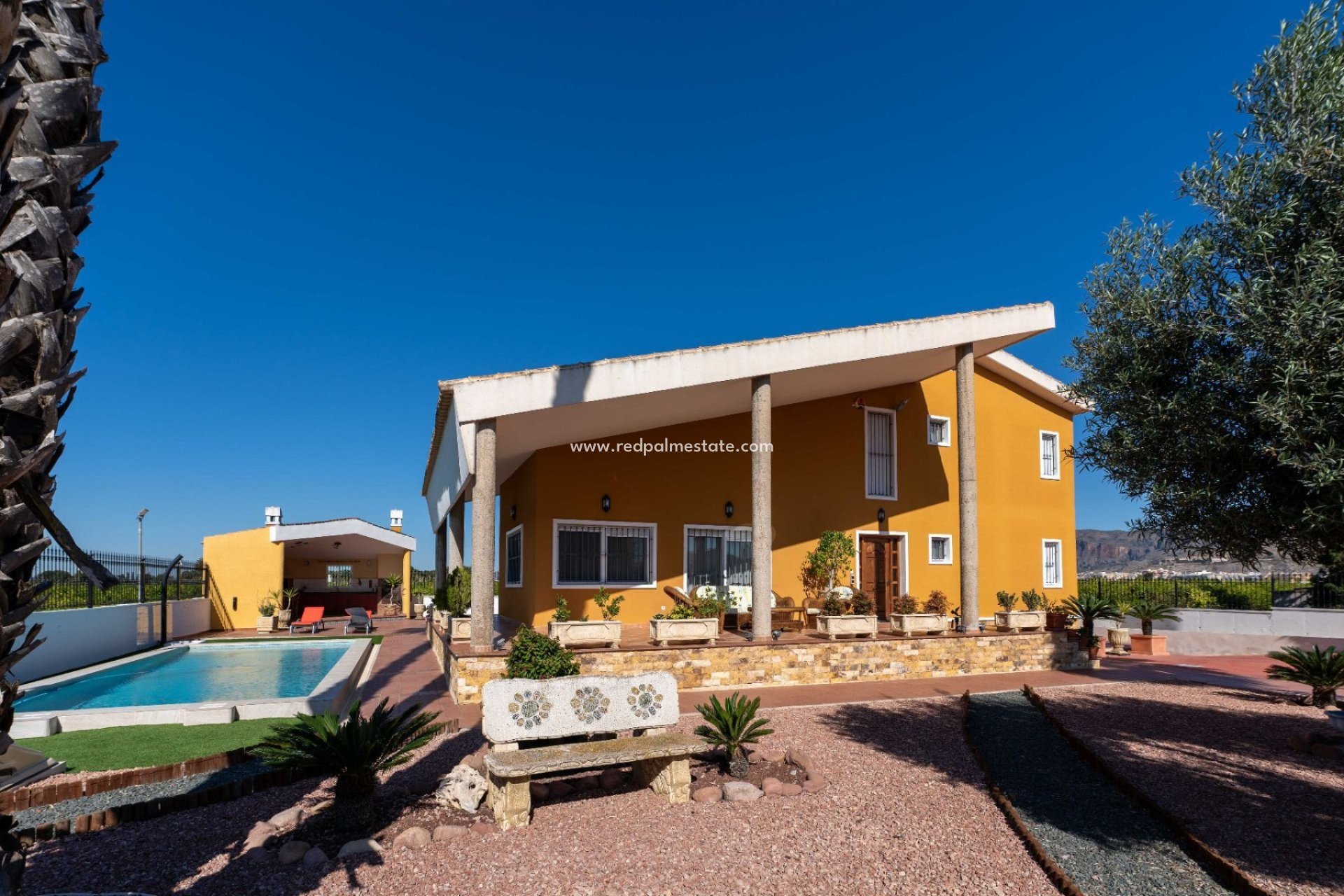 Revente - Villa -
Orihuela - Inland