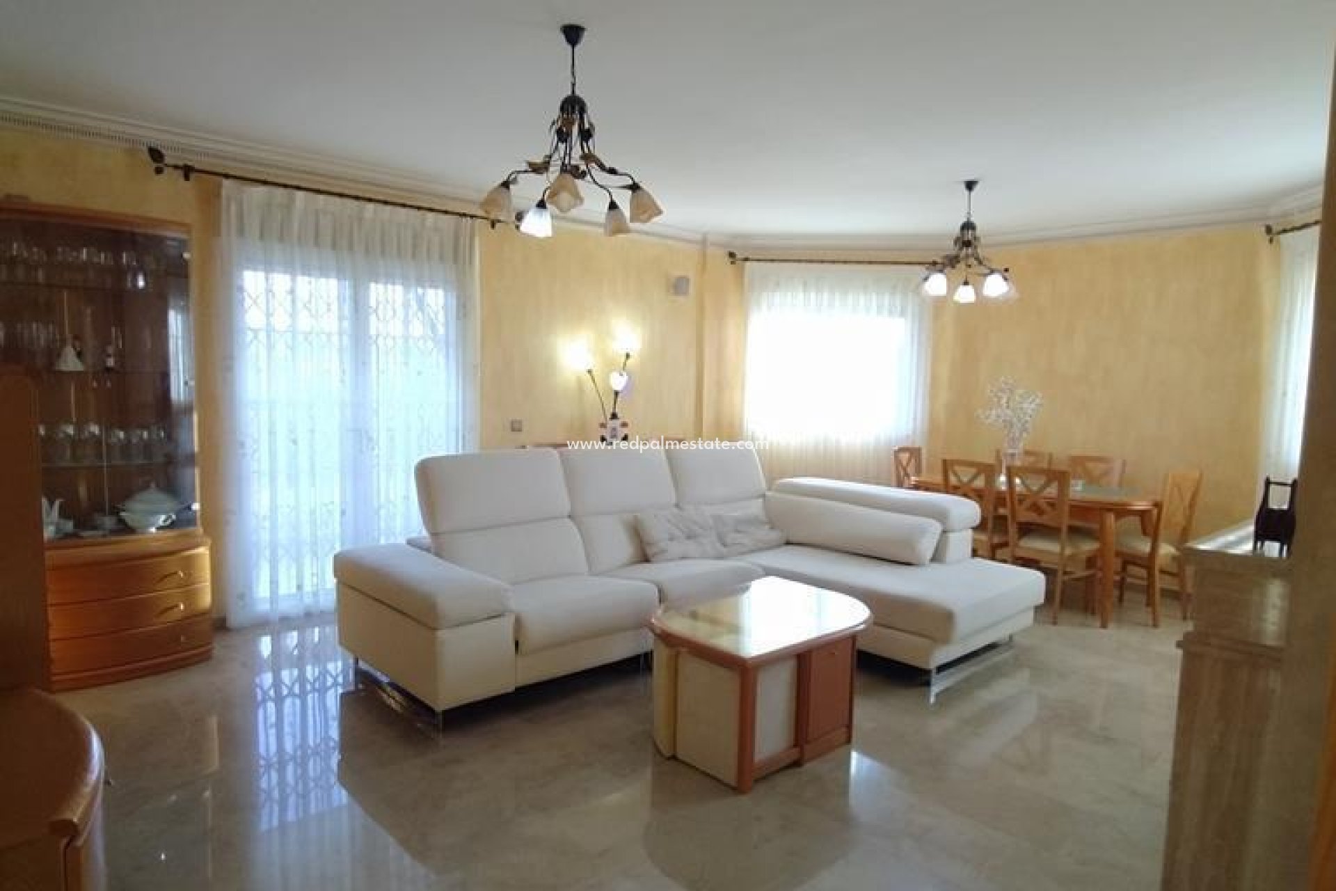 Revente - Villa -
Orihuela - LOS DESEMPARADOS