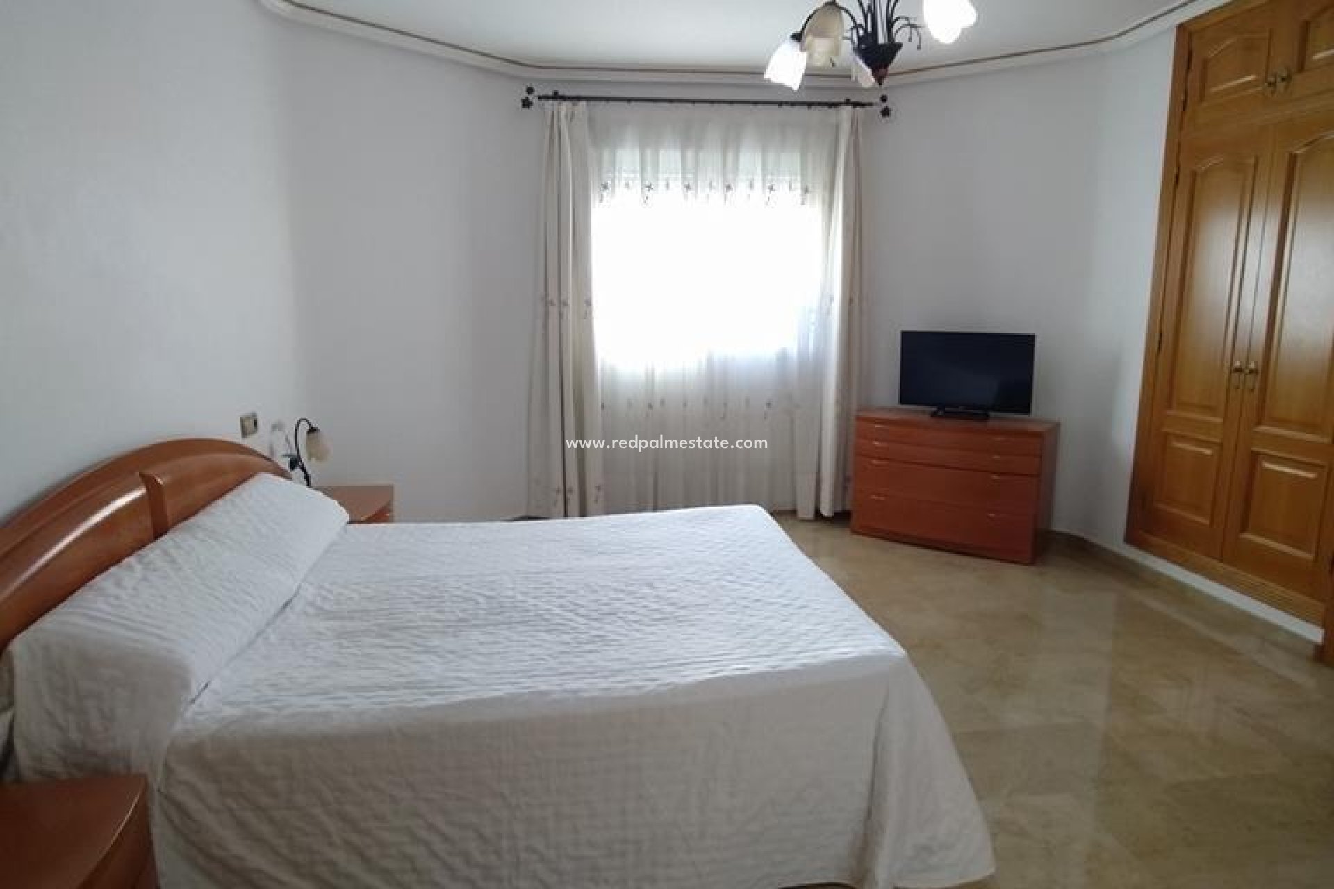 Revente - Villa -
Orihuela - LOS DESEMPARADOS