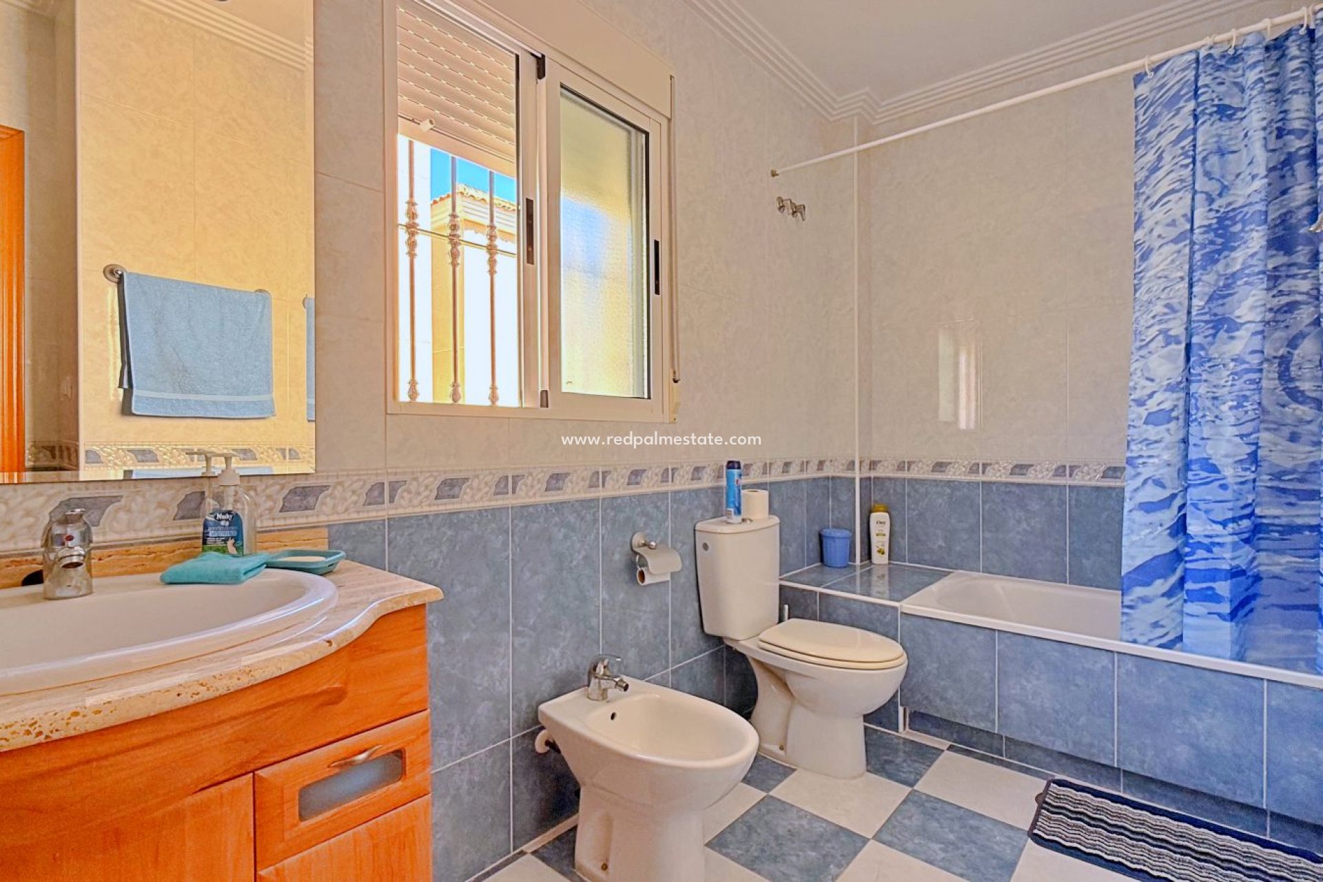 Revente - Villa -
Orihuela - Orihuela Costa