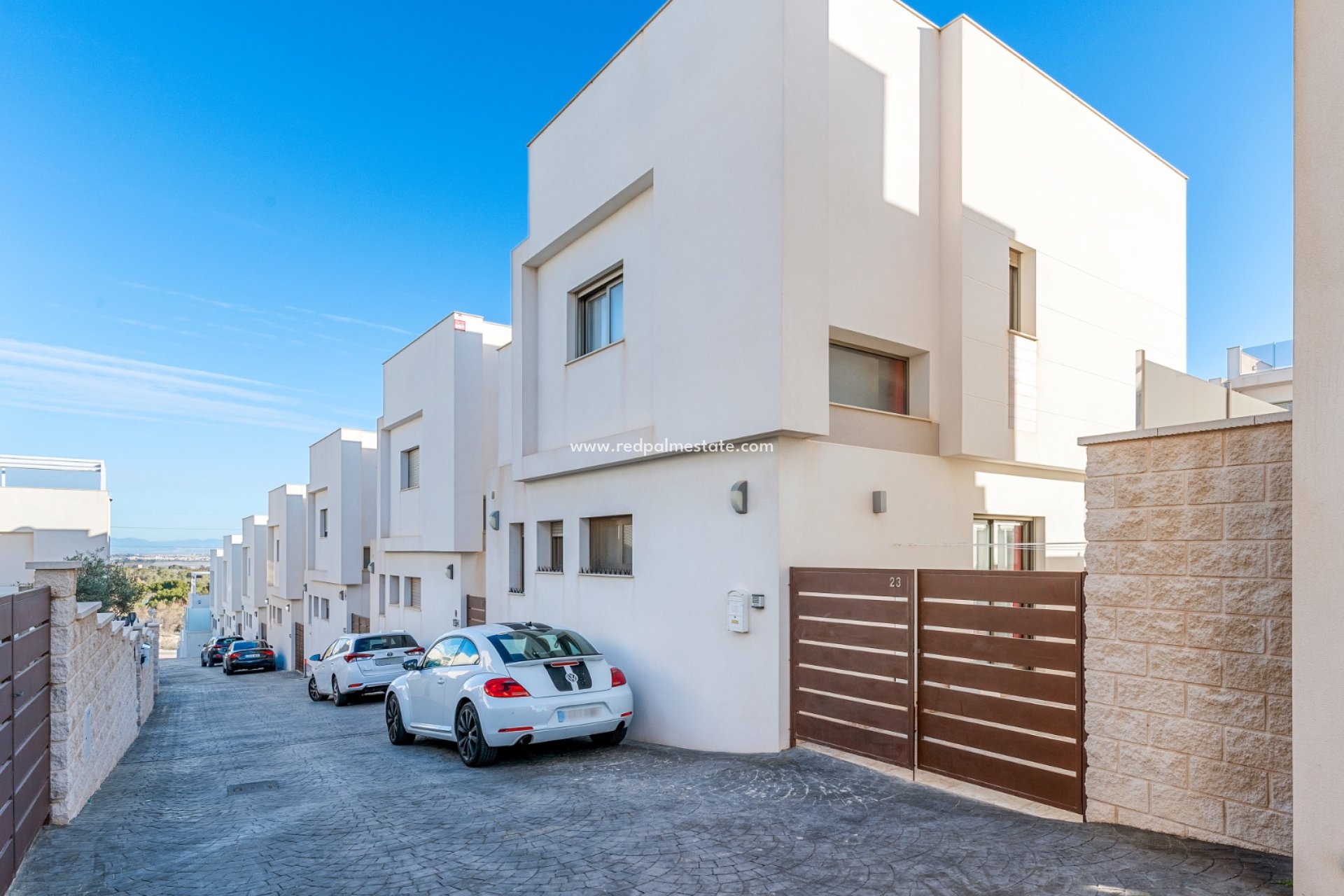 Revente - Villa -
Orihuela - Villamartín