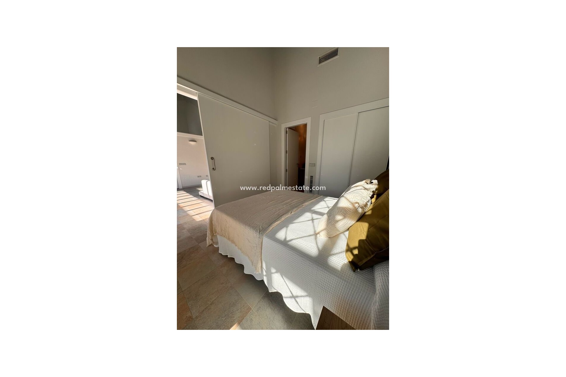 Revente - Villa -
Peraleja Golf - Inland