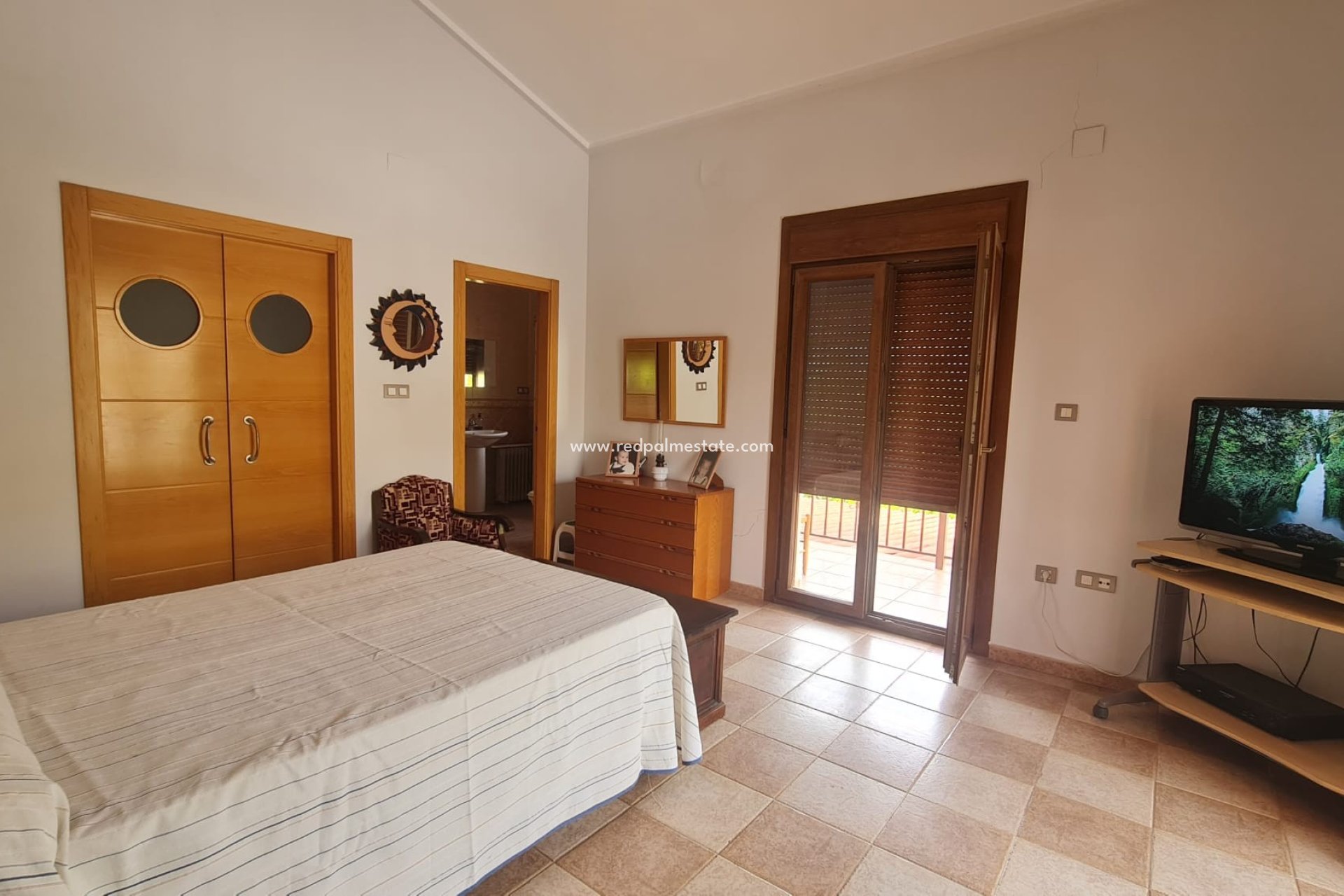 Revente - Villa -
Petrer - Inland