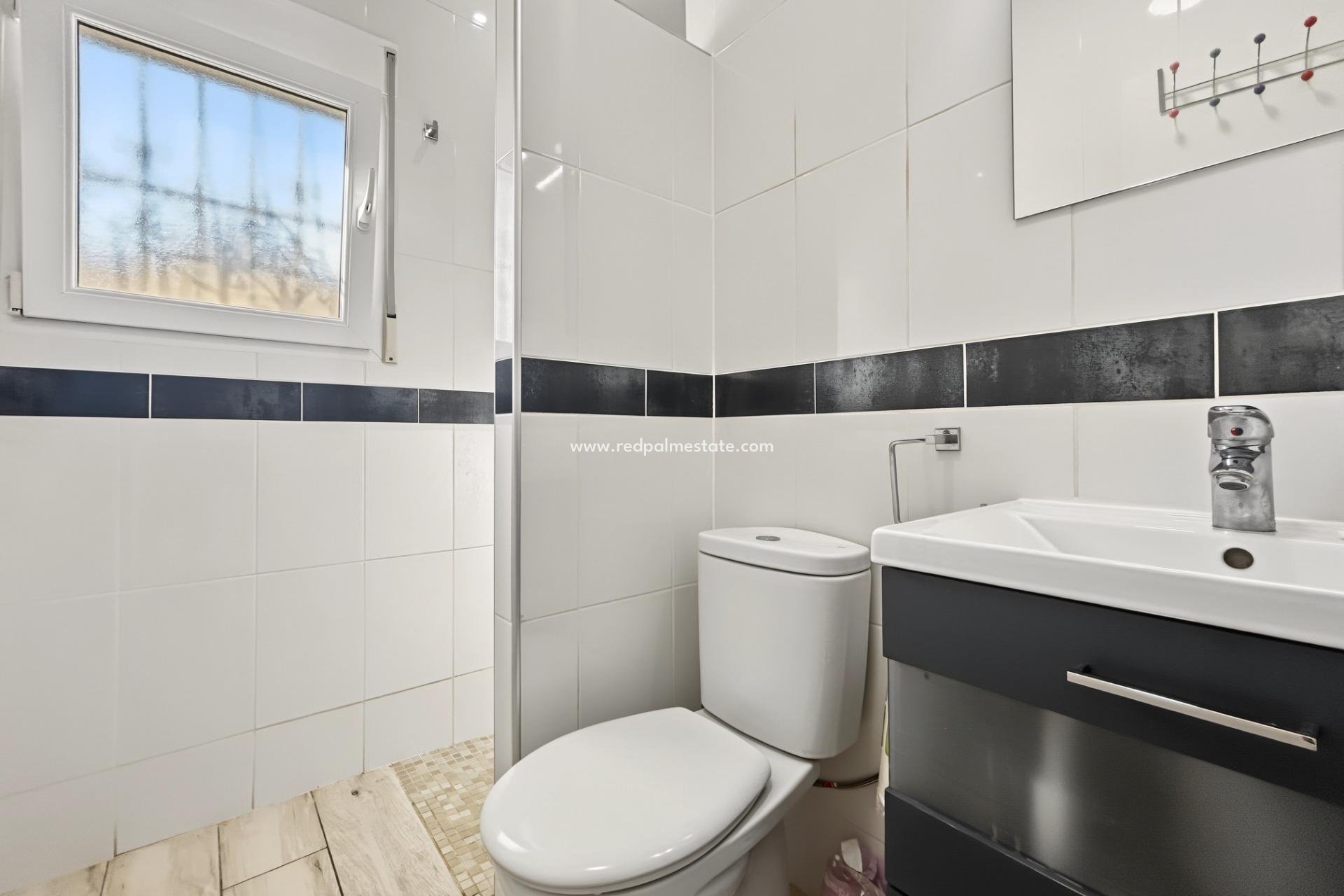 Revente - Villa -
Pilar de la Horadada - Pinar de Campoverde