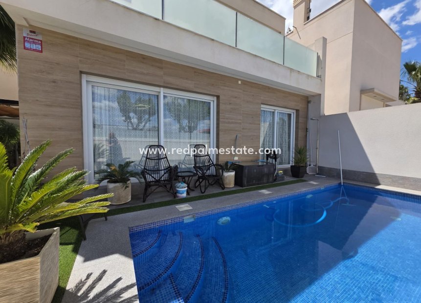 Revente - Villa -
Pilar de la Horadada - Zona Pueblo