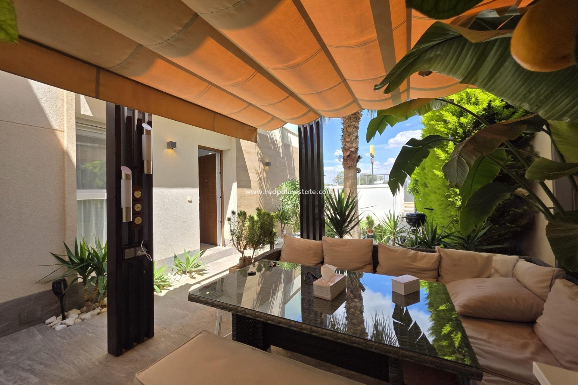 Revente - Villa -
Pilar de la Horadada - Zona Pueblo