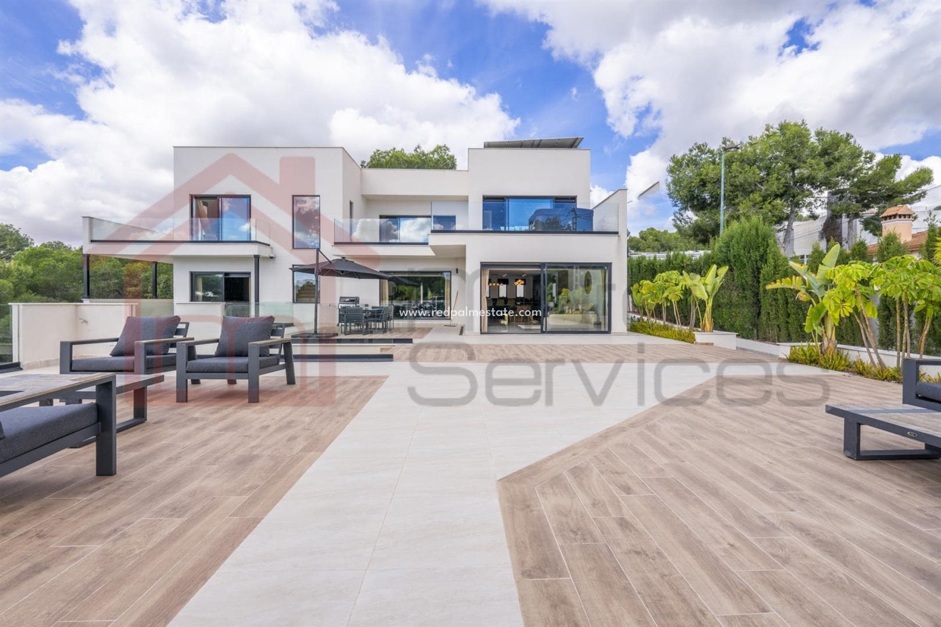 Revente - Villa -
Pinar de Campoverde - Inland