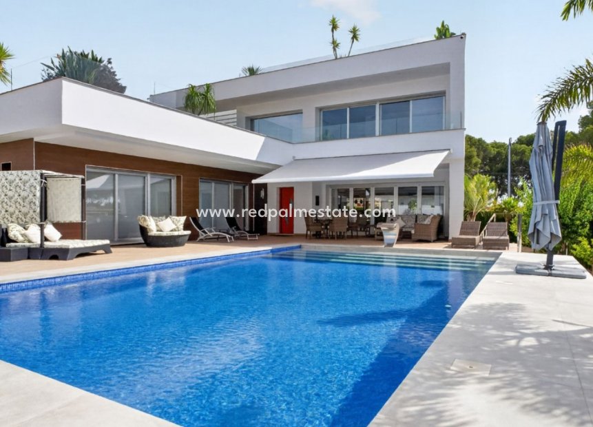 Revente - Villa -
Pinar de Campoverde - Inland