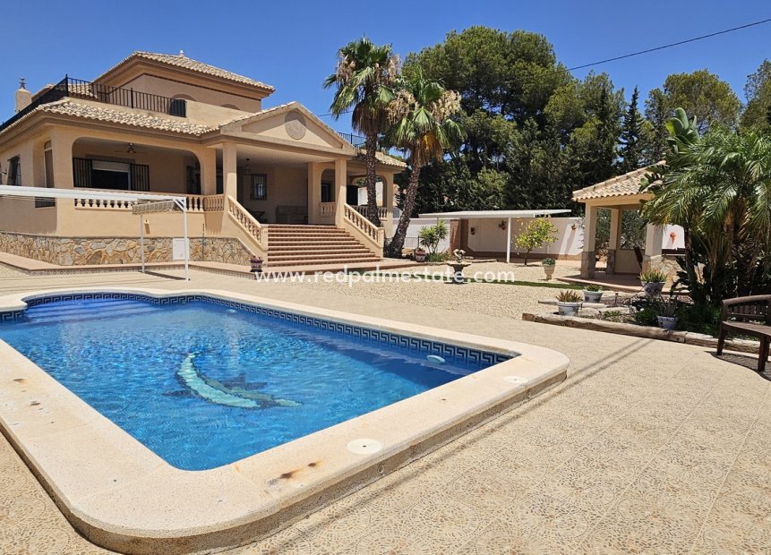 Revente - Villa -
Pinar de Campoverde - Inland