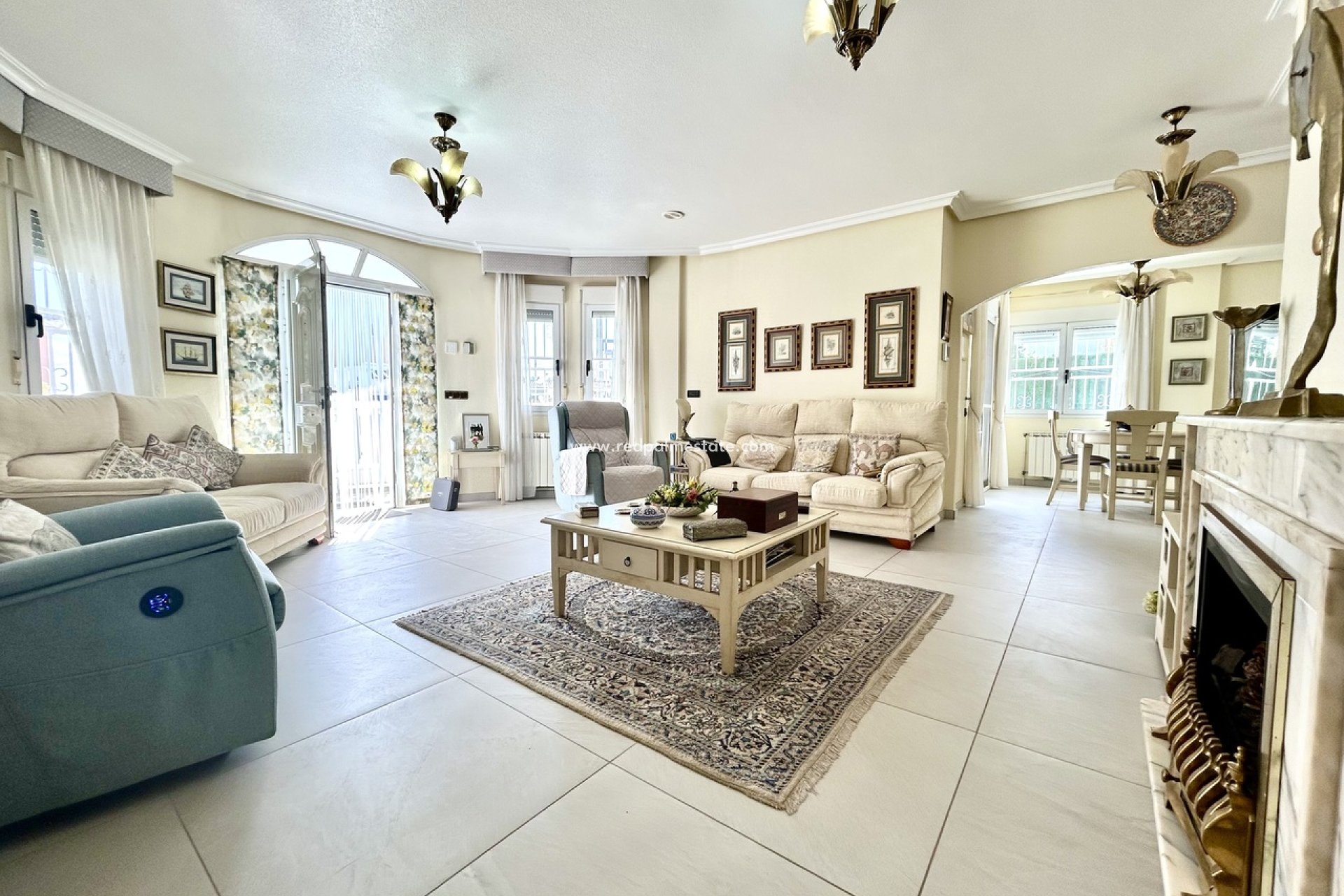 Revente - Villa -
Pinar de Campoverde - Inland