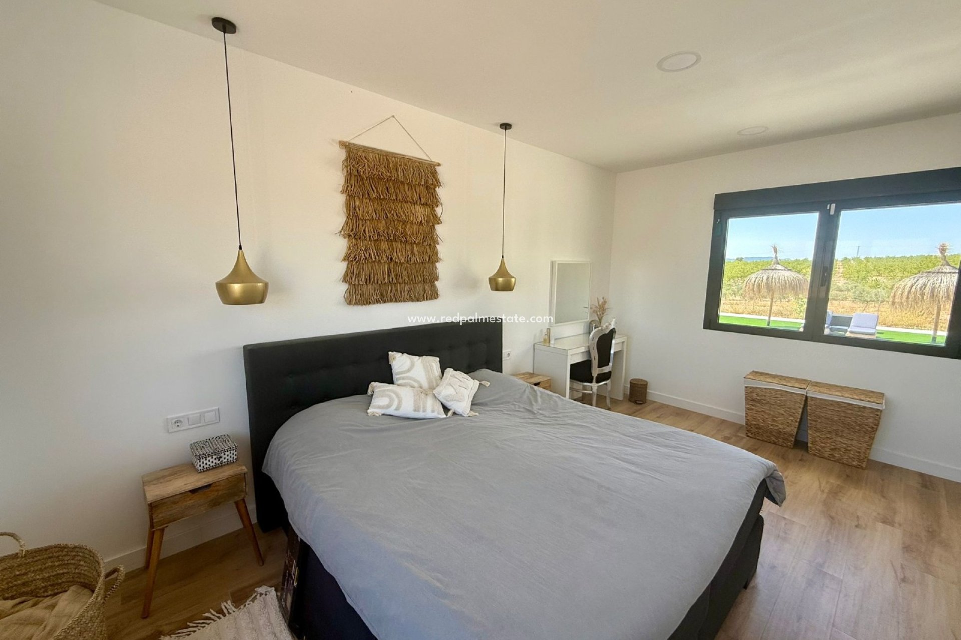 Revente - Villa -
Pinoso - Inland