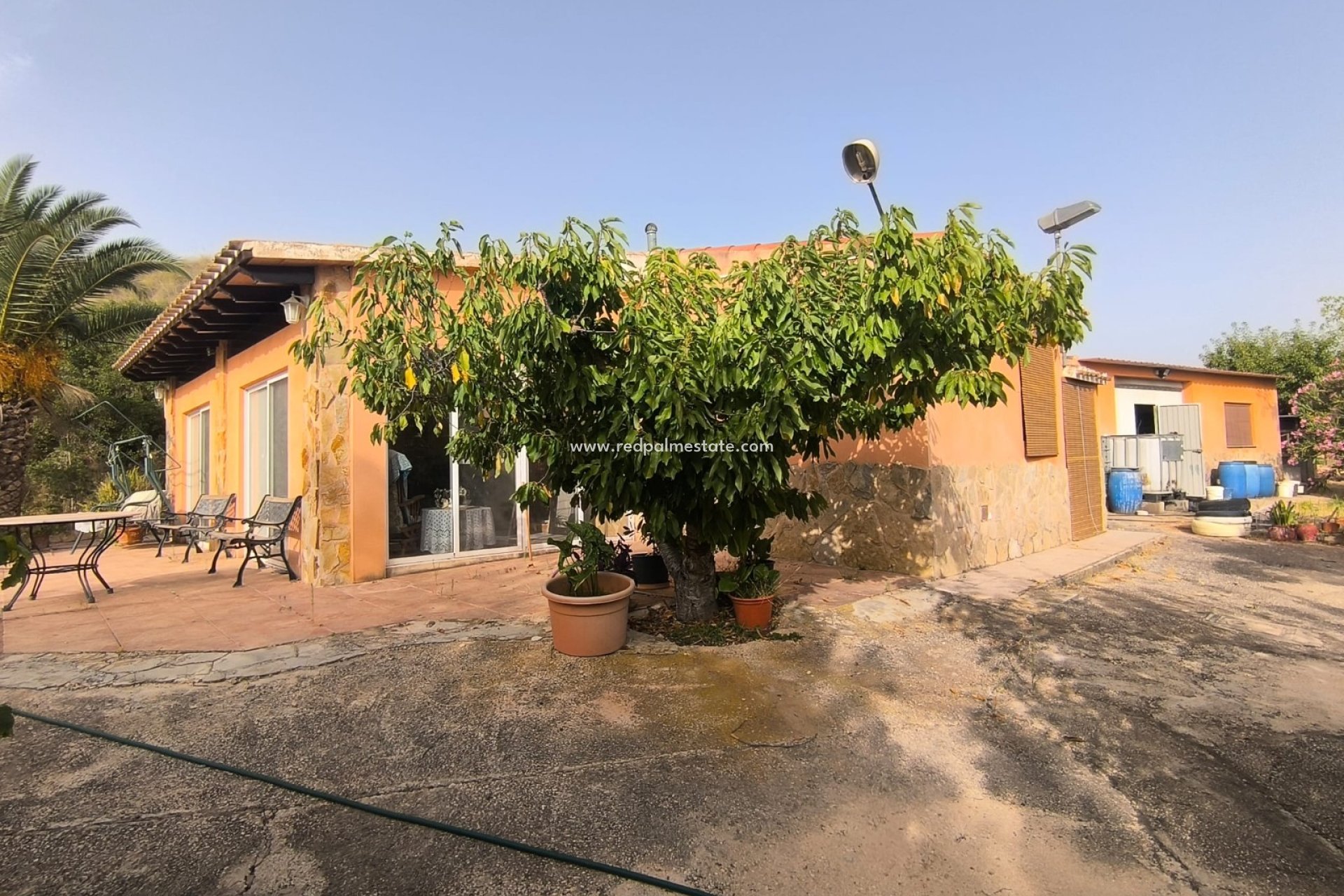 Revente - Villa -
Pinoso - Inland