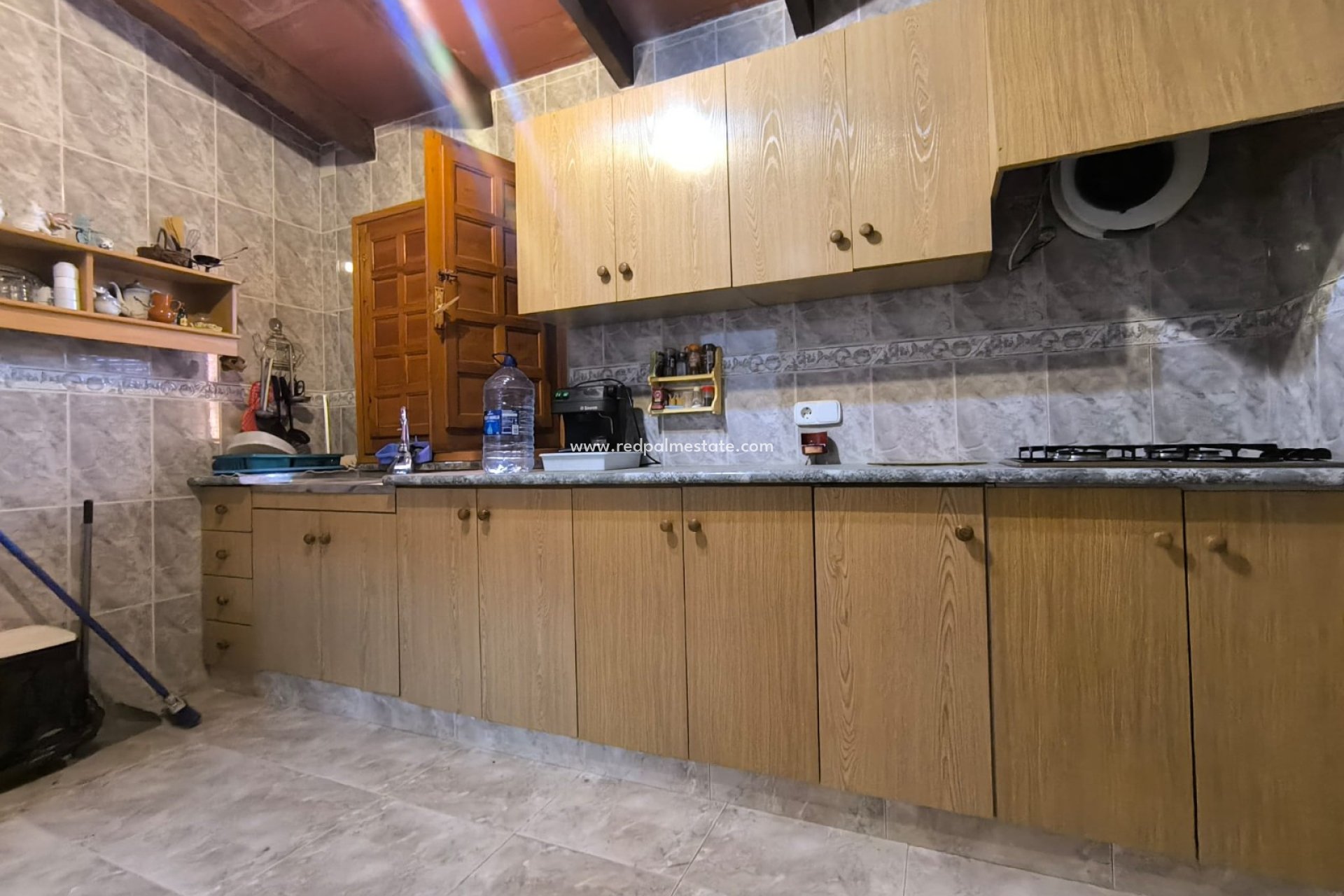 Revente - Villa -
Pinoso - Inland