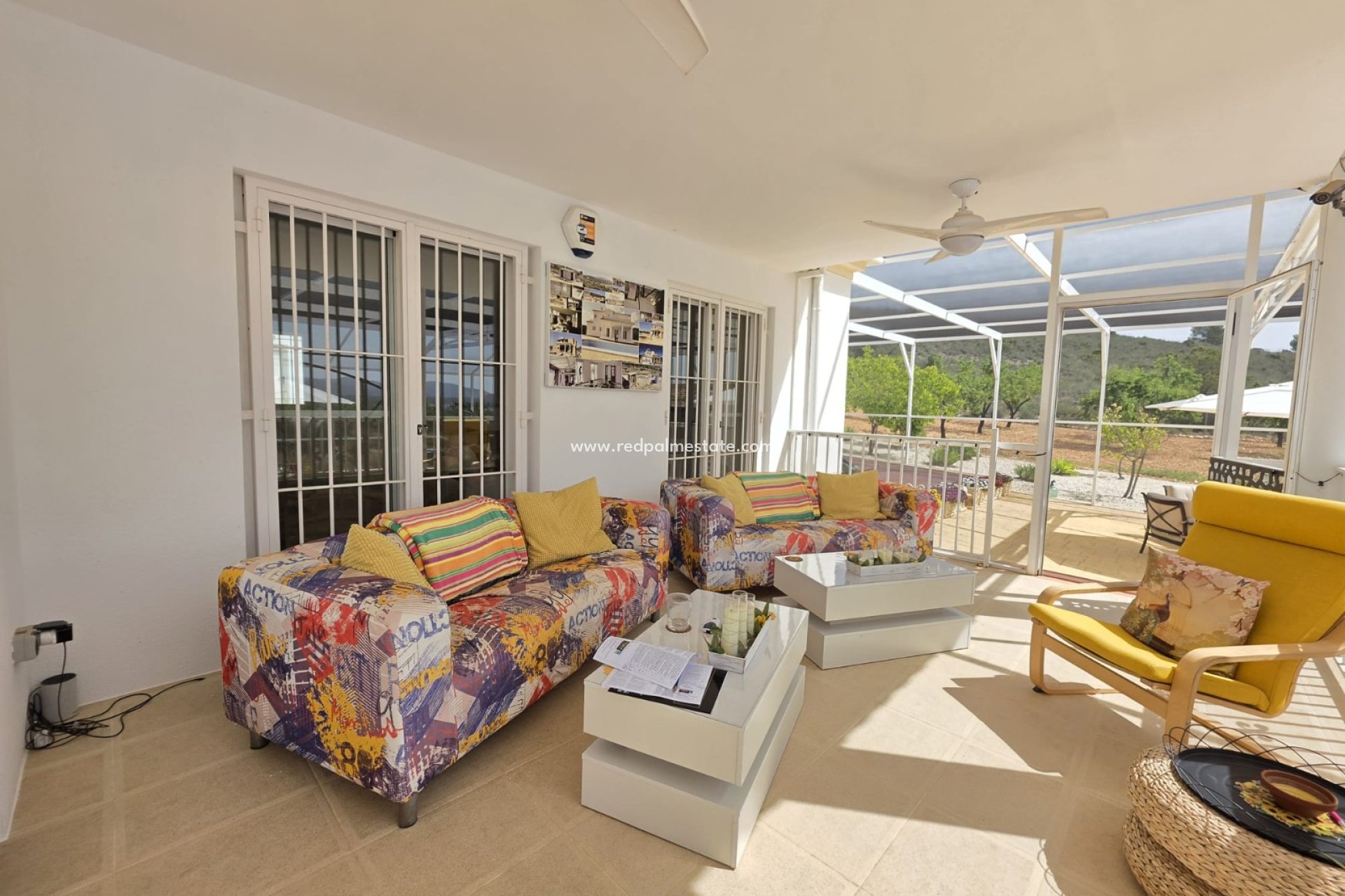 Revente - Villa -
Pinoso - Inland