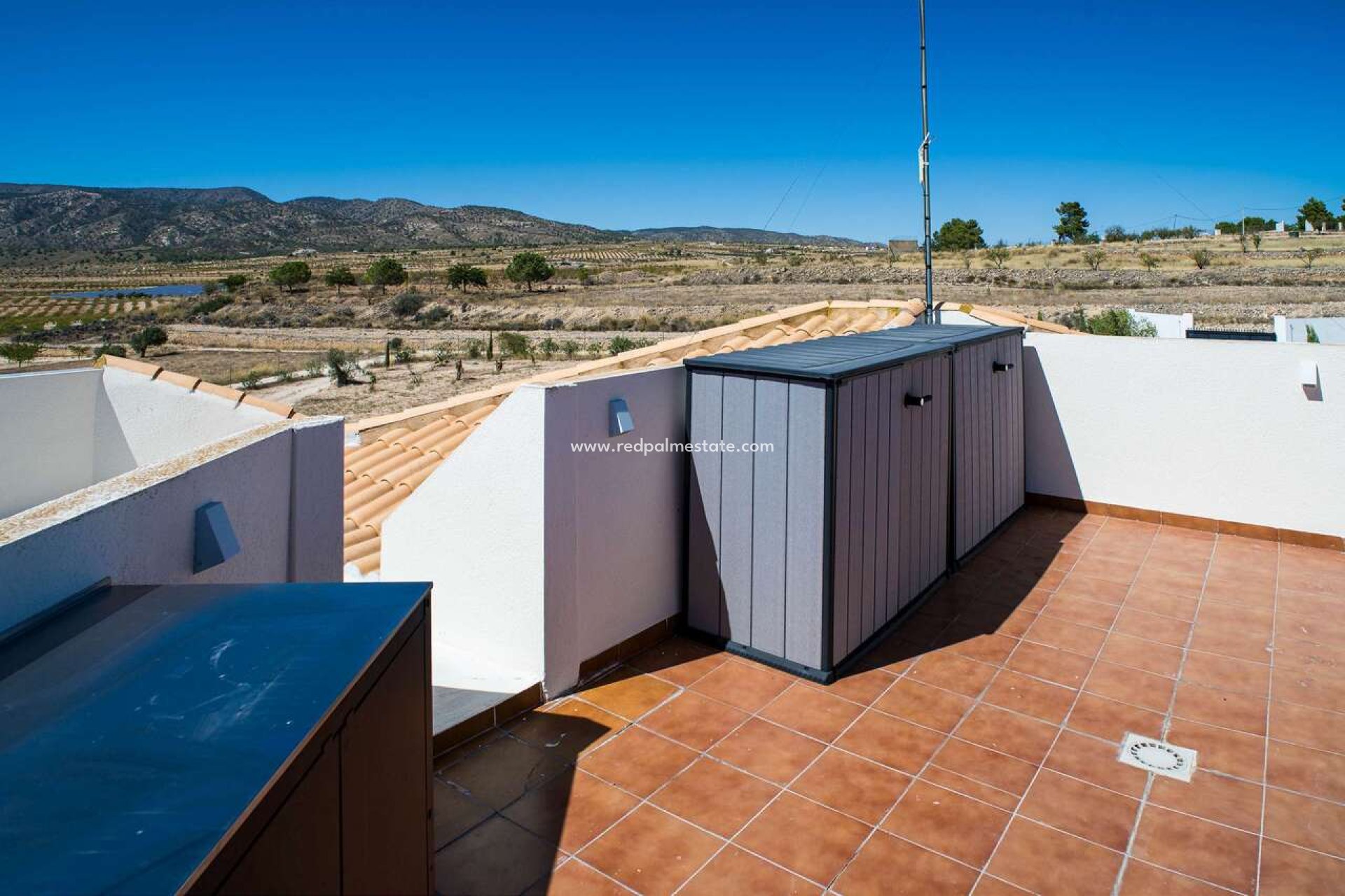 Revente - Villa -
Pinoso - Inland