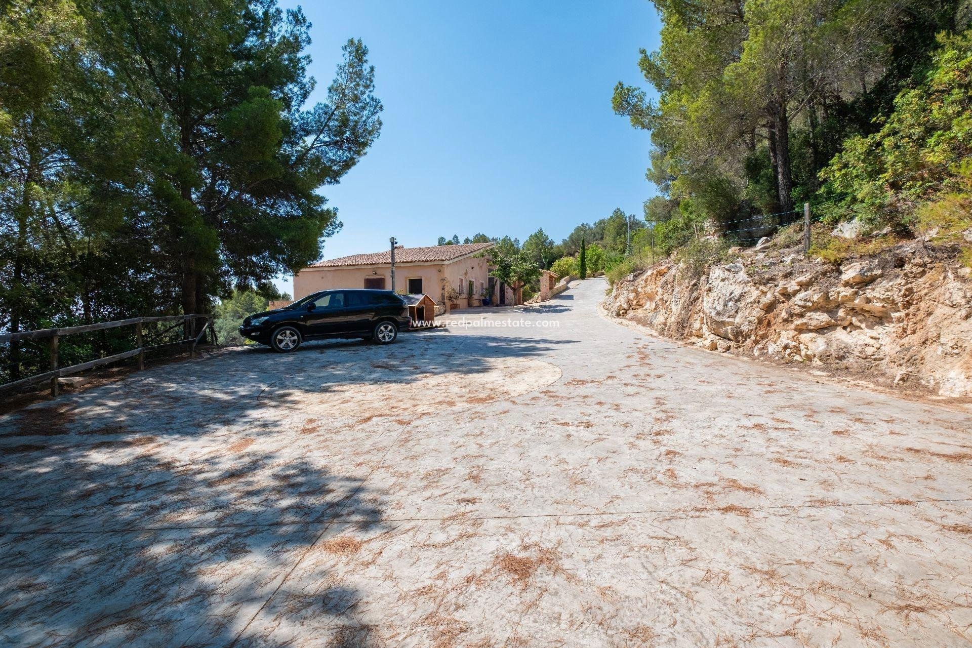 Revente - Villa -
Polop - Xirles