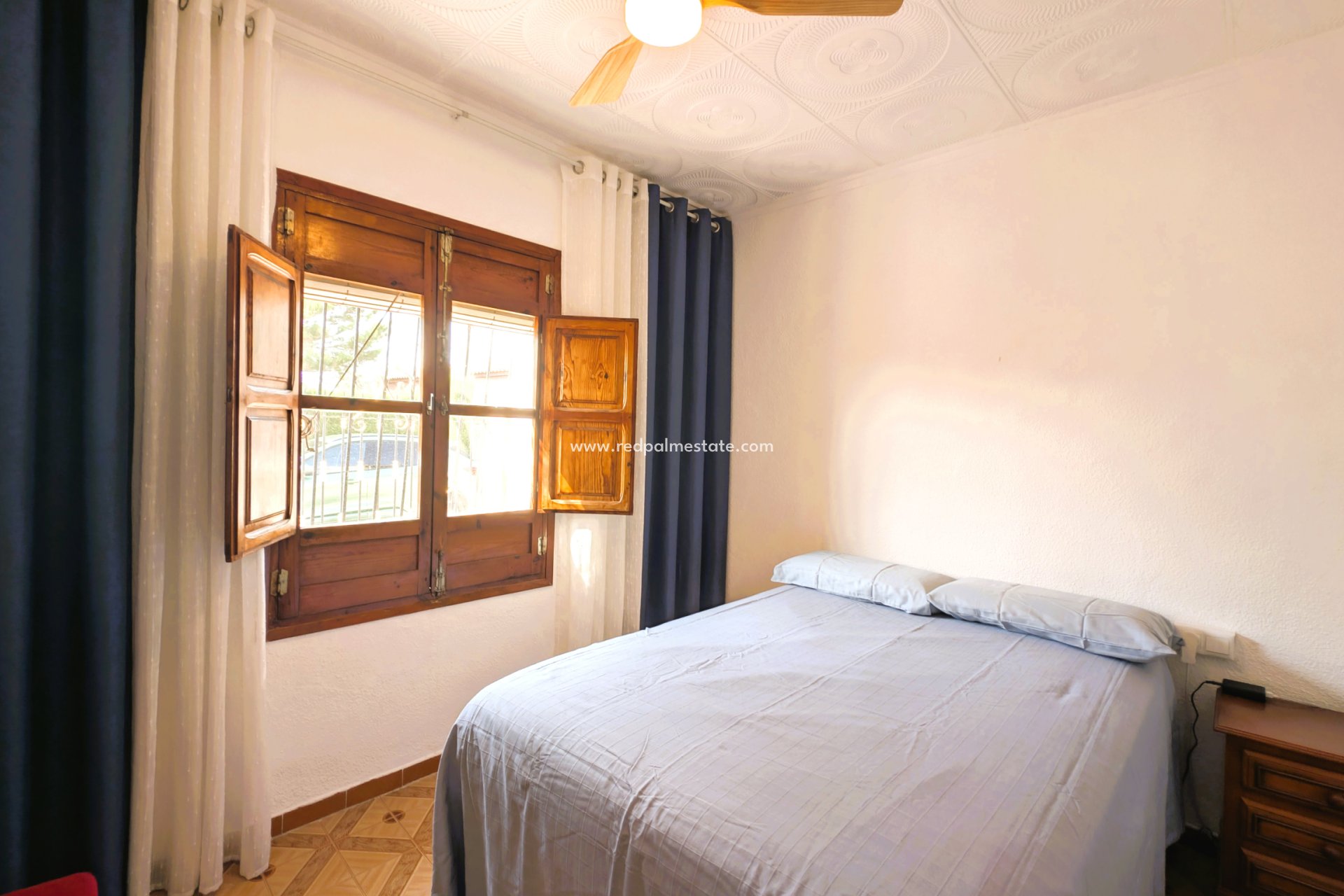 Revente - Villa -
Rafal - Inland