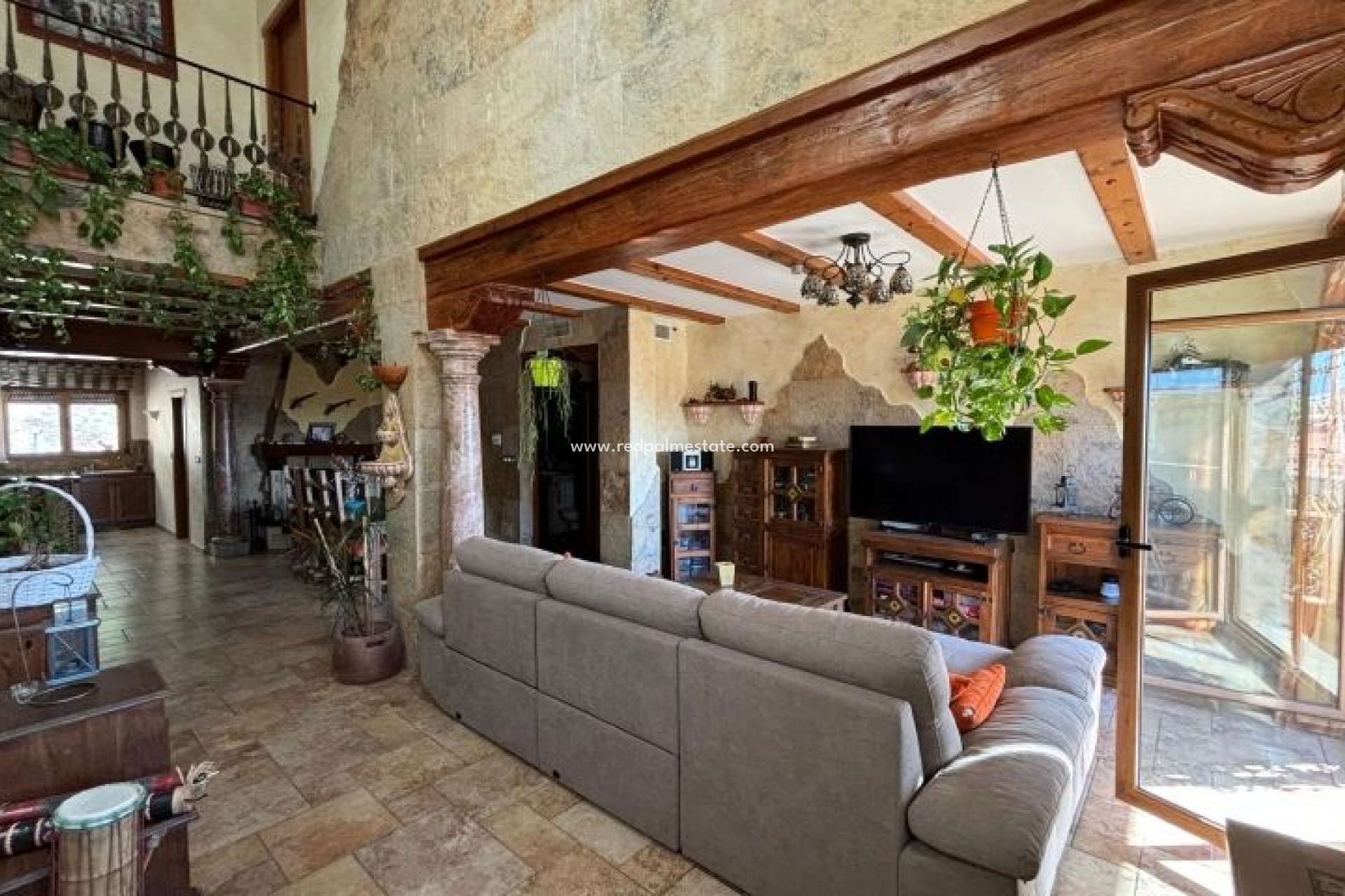 Revente - Villa -
Redován - Inland