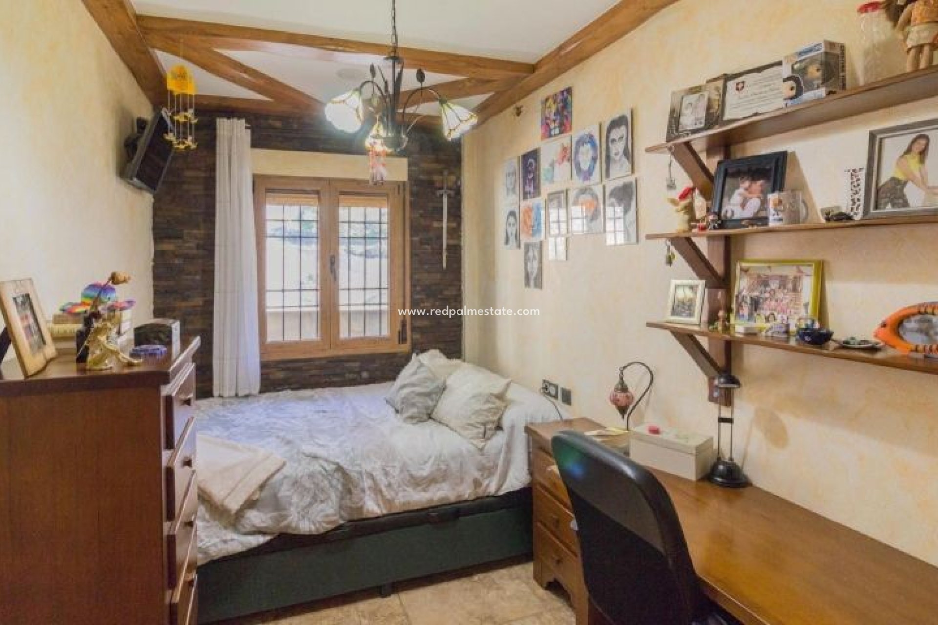 Revente - Villa -
Redován - Inland