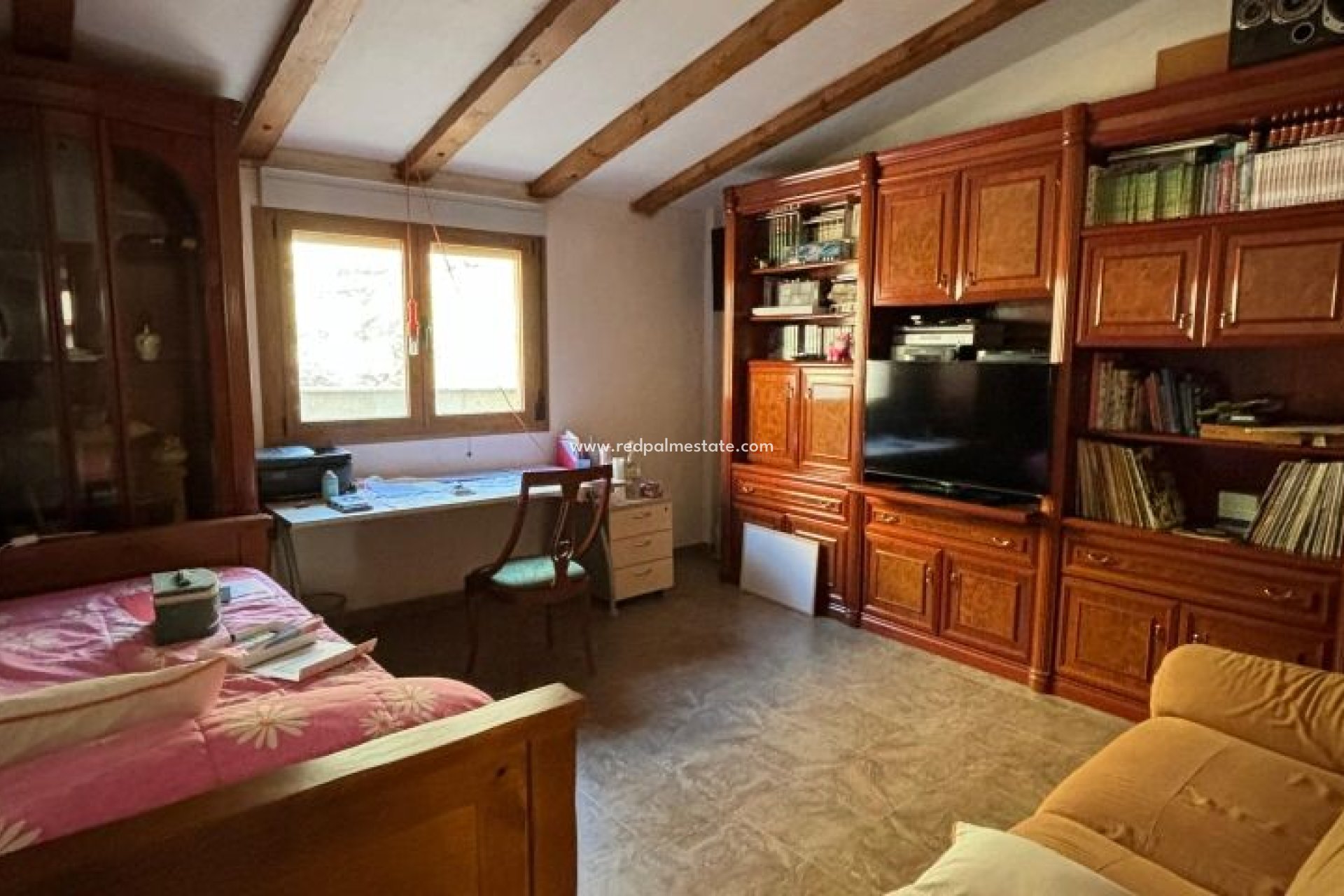 Revente - Villa -
Redován - Inland