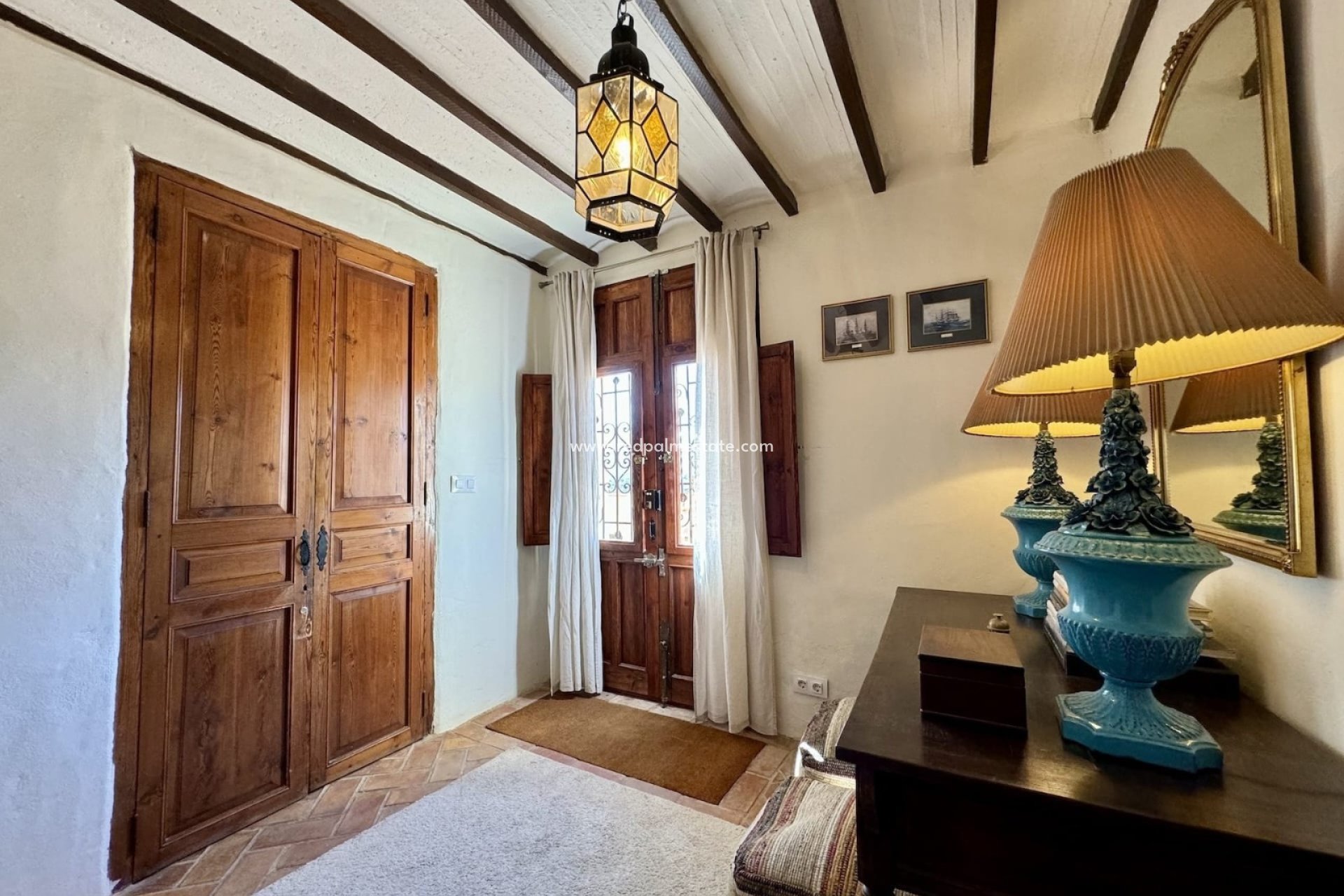 Revente - Villa -
Relleu - Inland