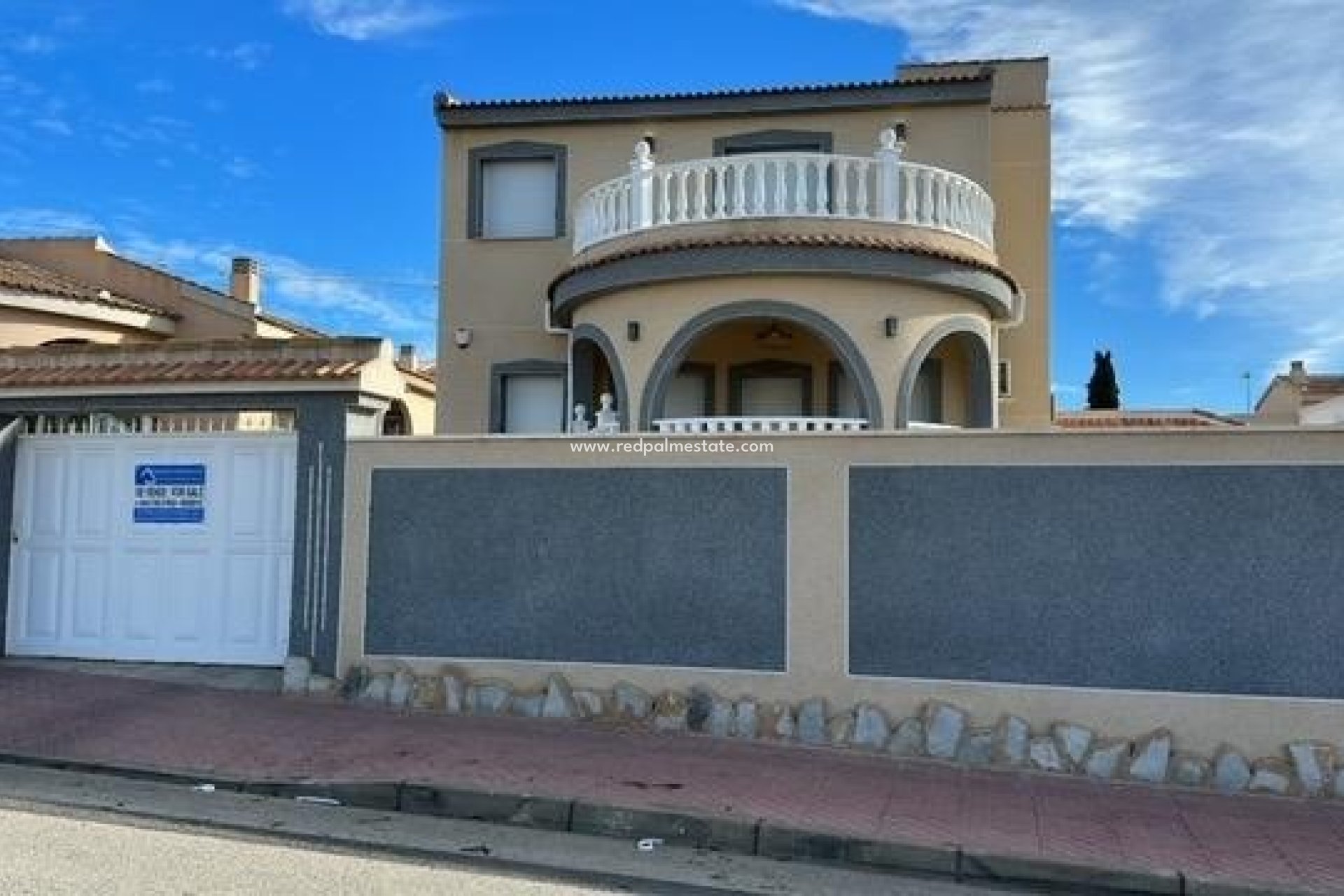 Revente - Villa -
Rojales - Inland