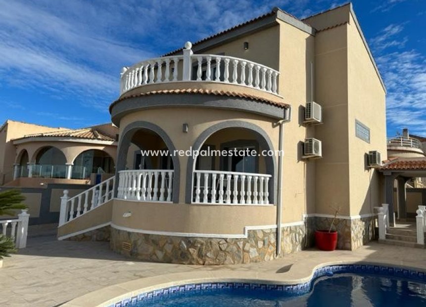 Revente - Villa -
Rojales - Inland