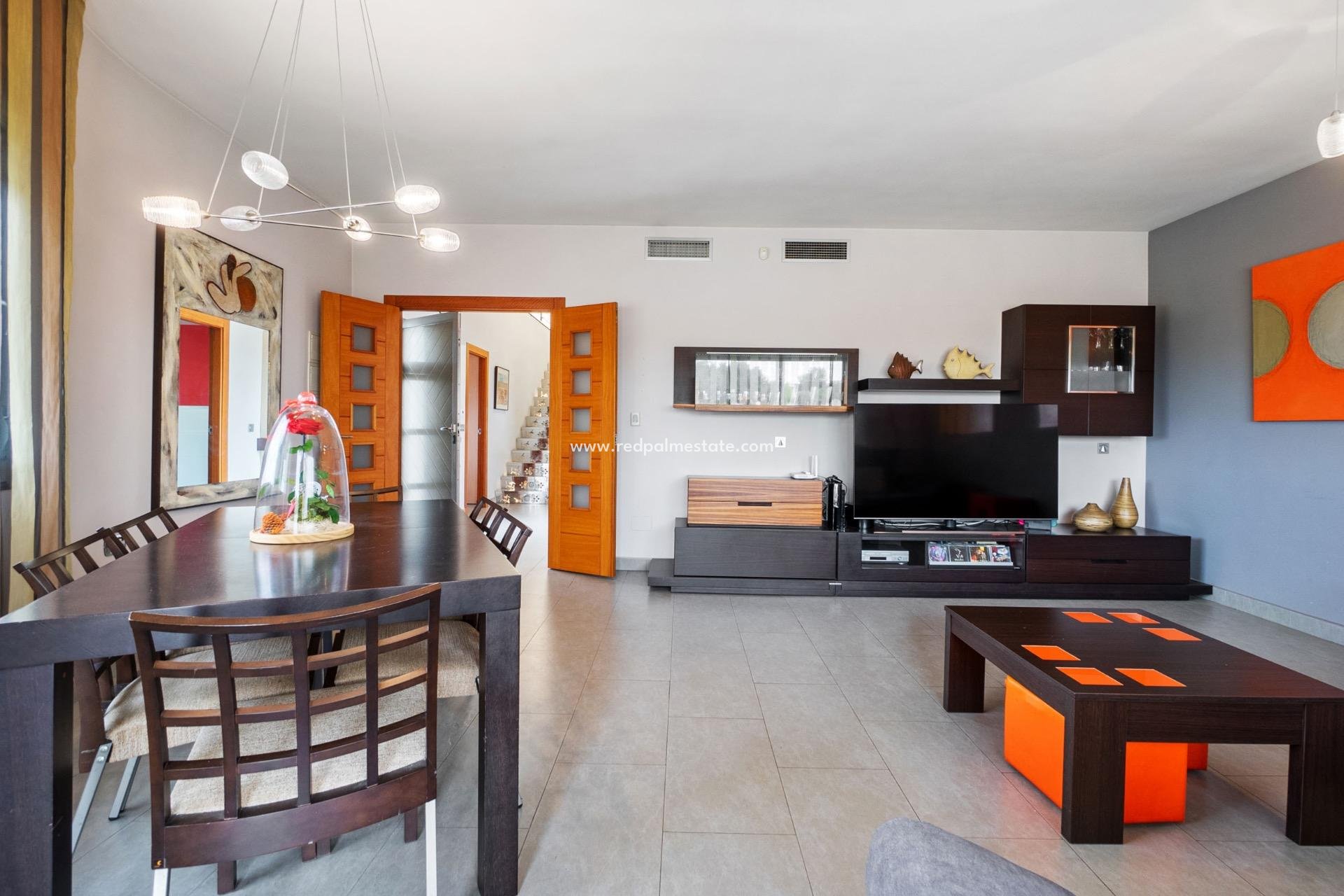 Revente - Villa -
Rojales