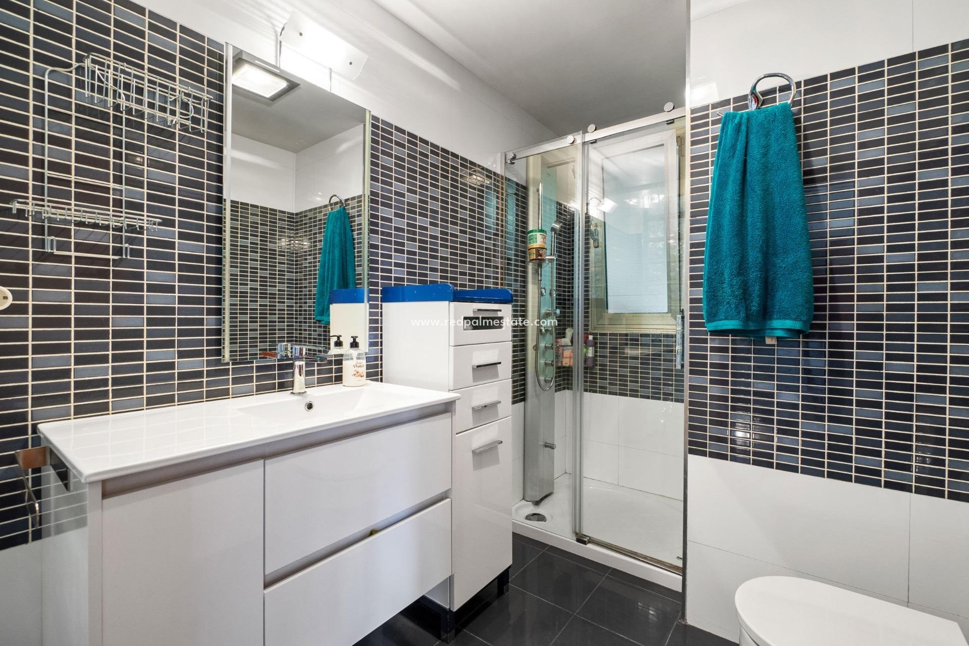 Revente - Villa -
Rojales