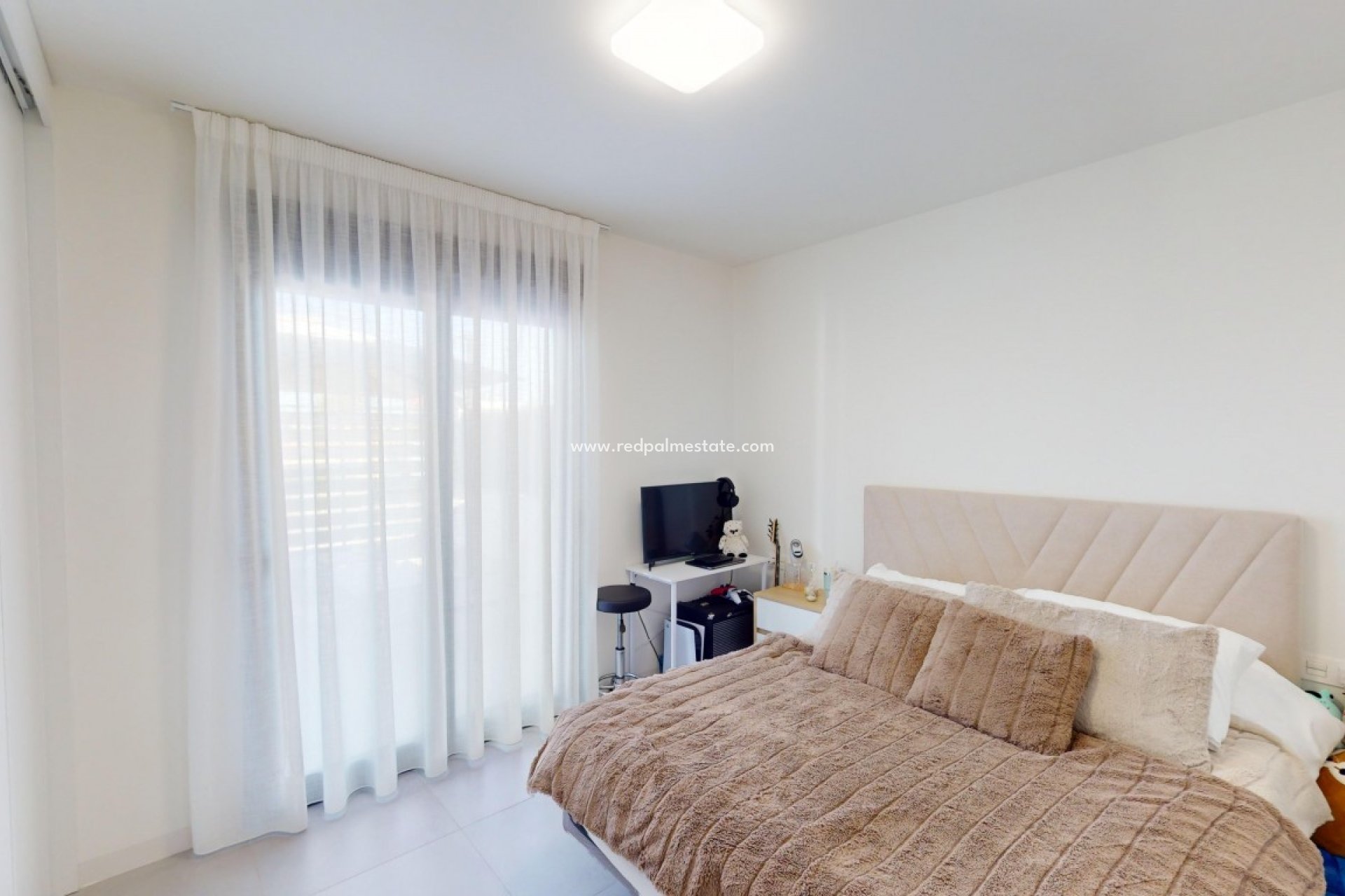 Revente - Villa -
ROLDAN - Inland