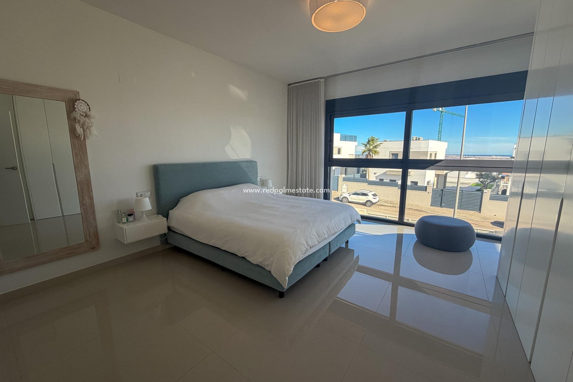 Revente - Villa -
San Miguel de Salinas - Bellavista