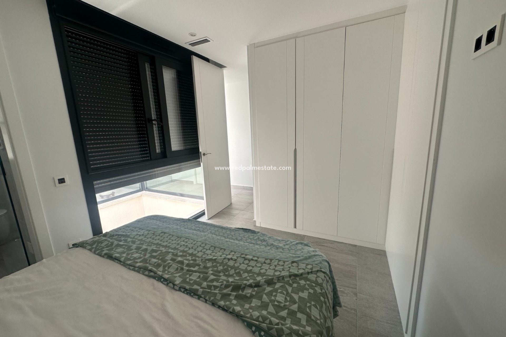 Revente - Villa -
San Miguel de Salinas - Inland