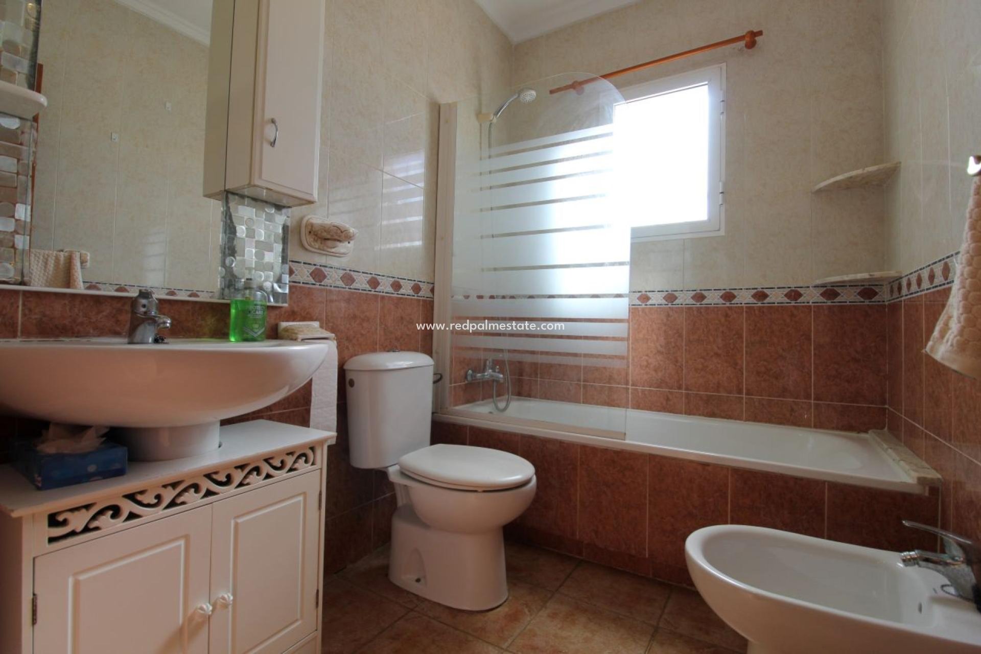 Revente - Villa -
San Miguel de Salinas - Inland