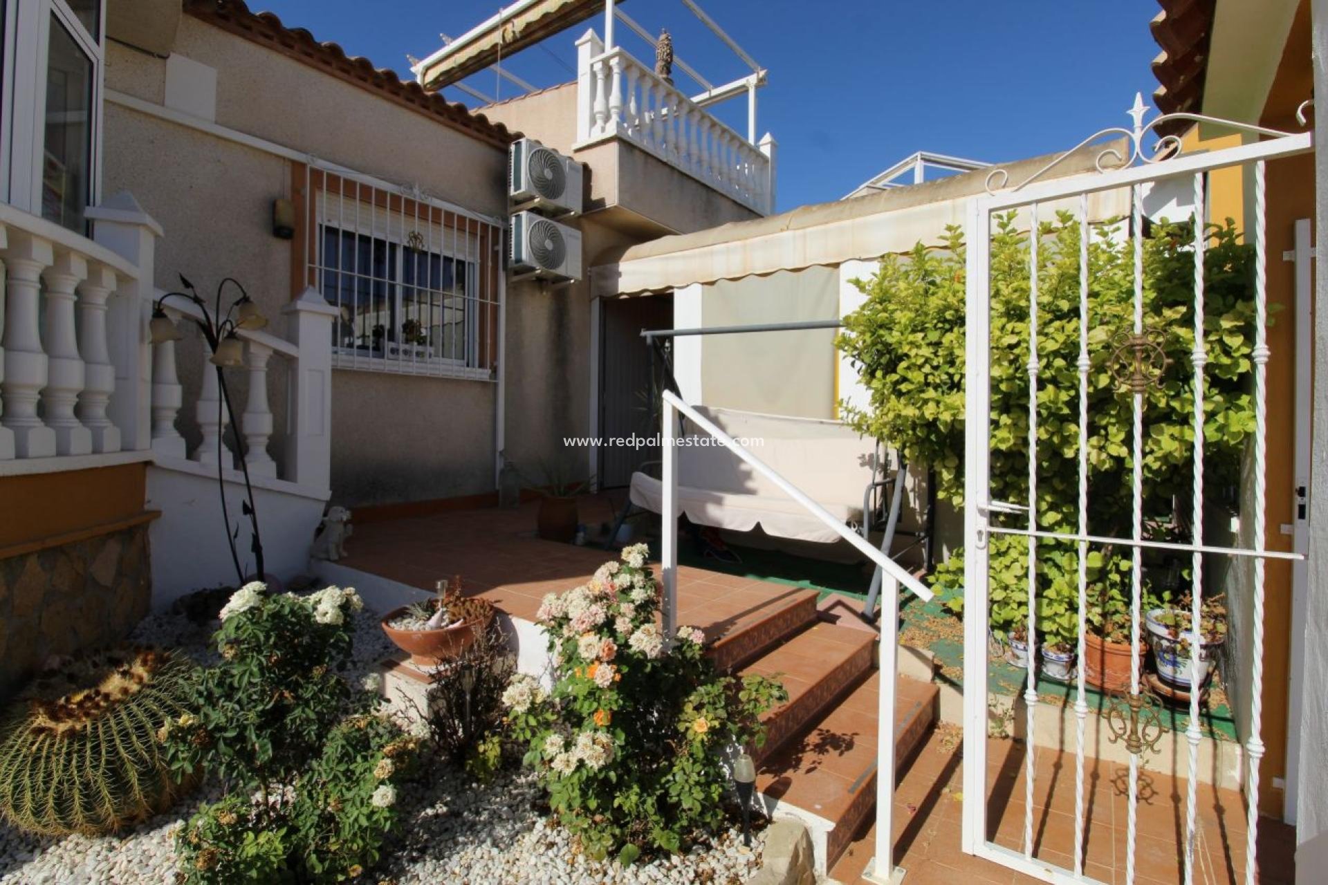 Revente - Villa -
San Miguel de Salinas - Inland
