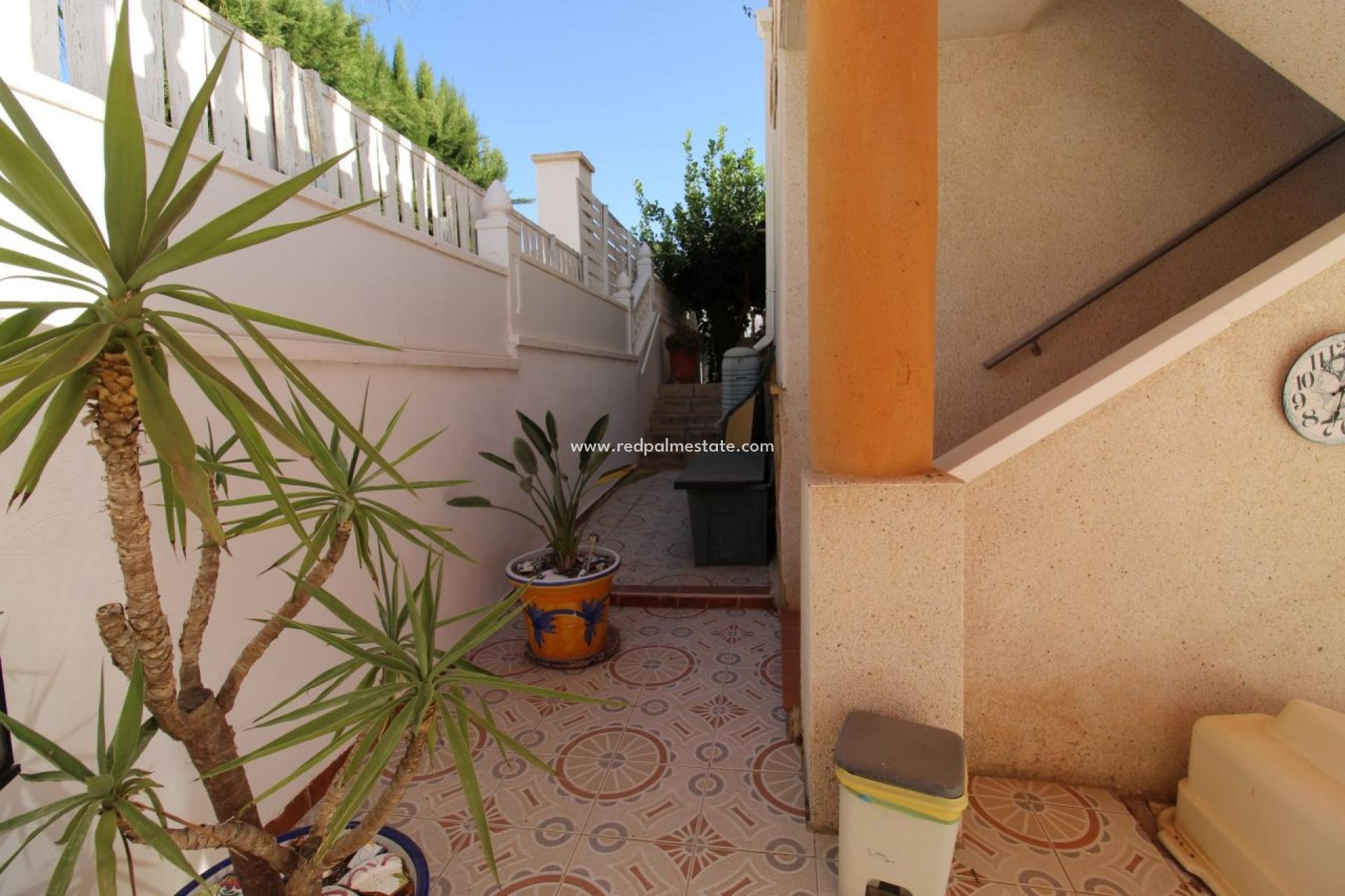 Revente - Villa -
San Miguel de Salinas - Inland