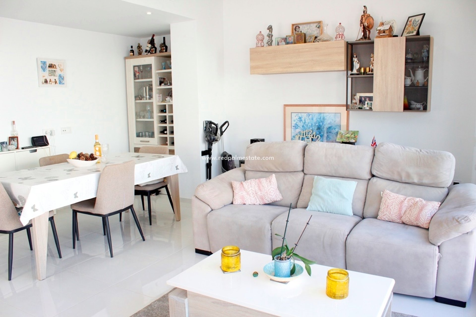 Revente - Villa -
San Miguel de Salinas - Inland