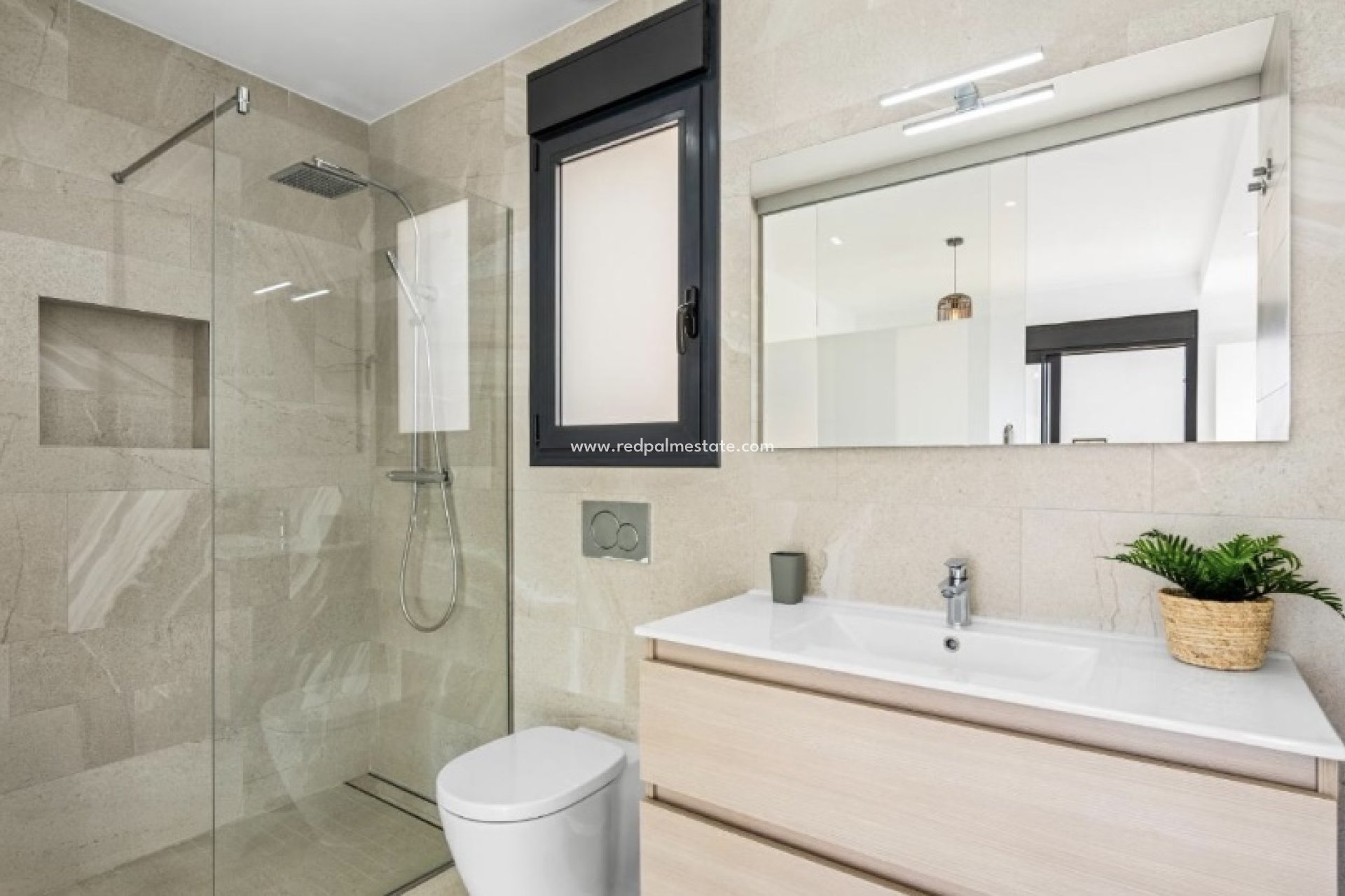 Revente - Villa -
San Miguel de Salinas - Inland