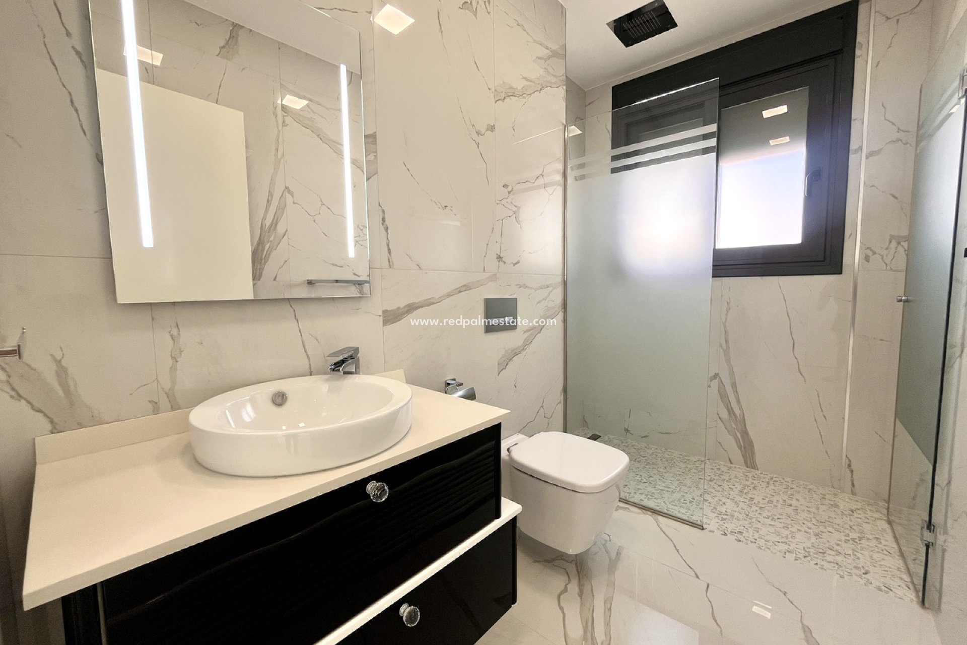 Revente - Villa -
San Miguel de Salinas - Inland