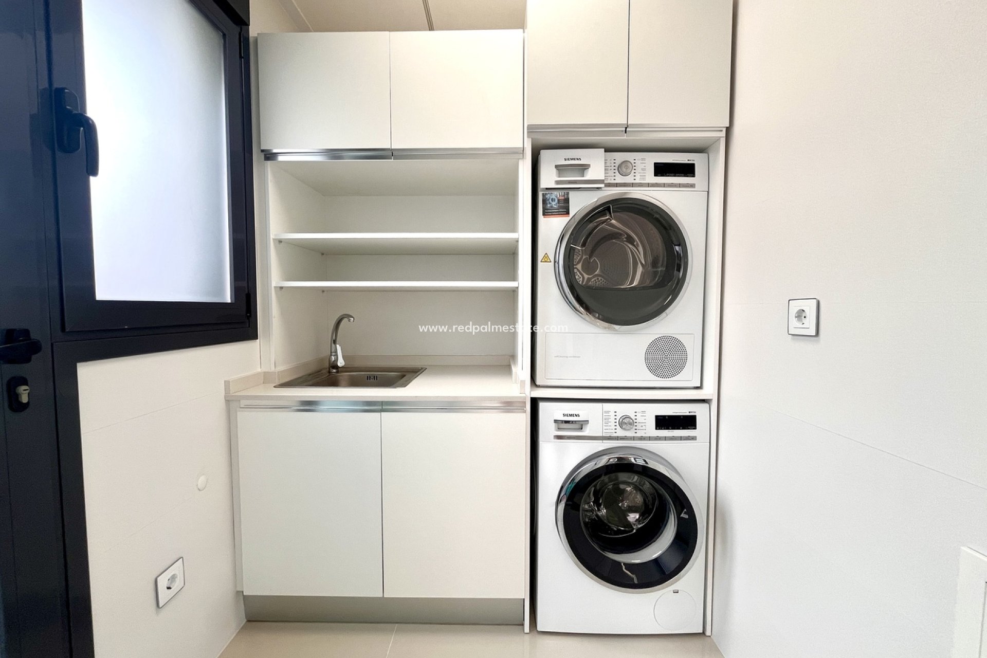 Revente - Villa -
San Miguel de Salinas - Inland