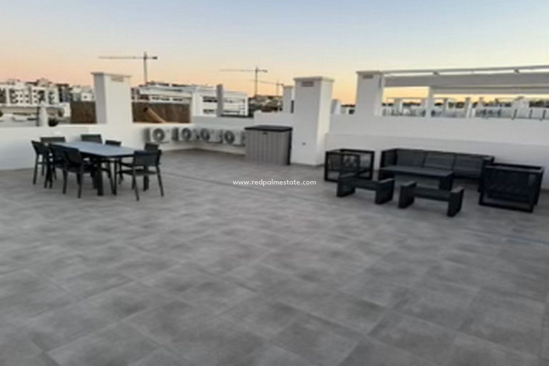 Revente - Villa -
San Miguel de Salinas - Inland