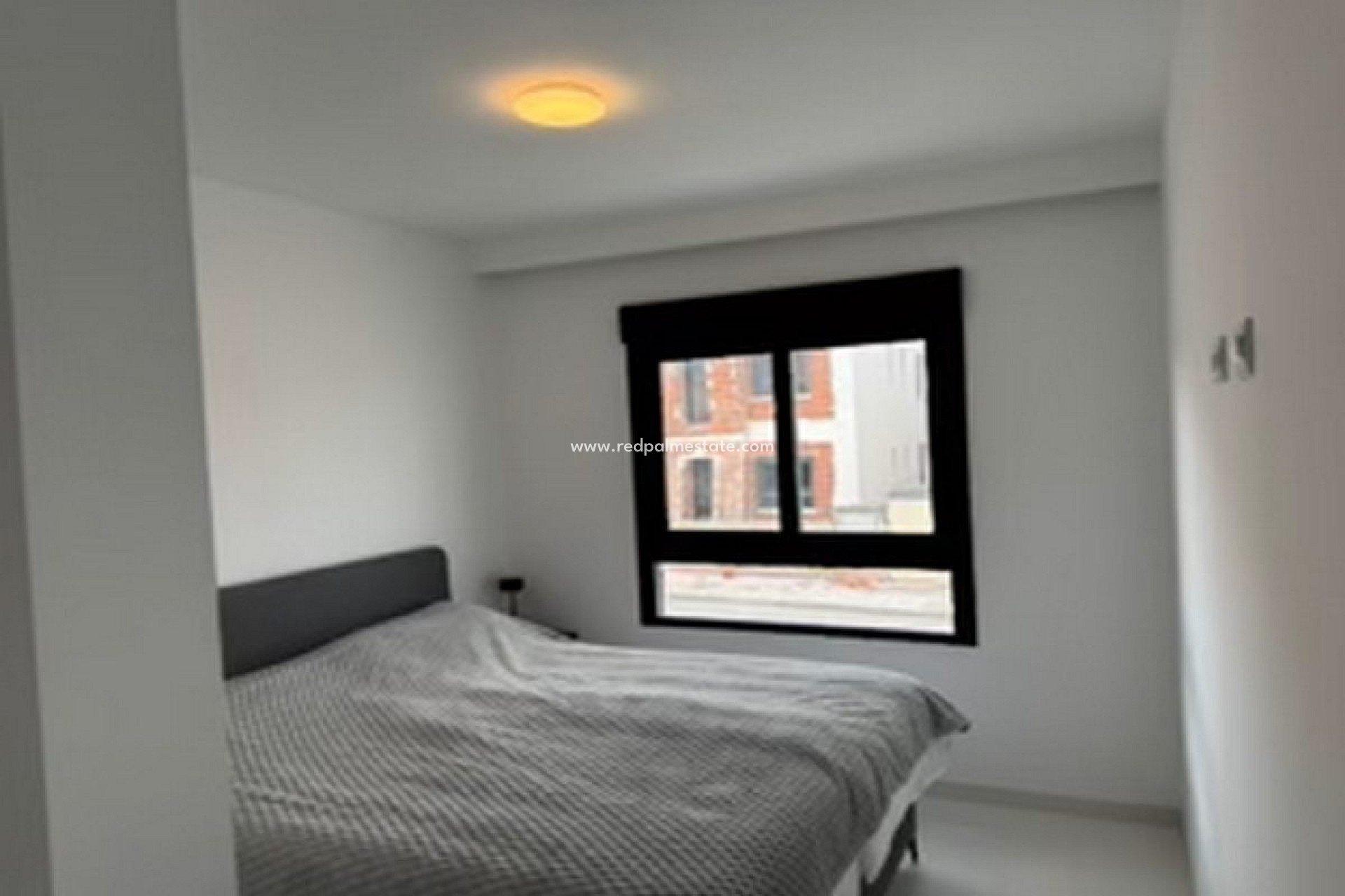 Revente - Villa -
San Miguel de Salinas - Inland