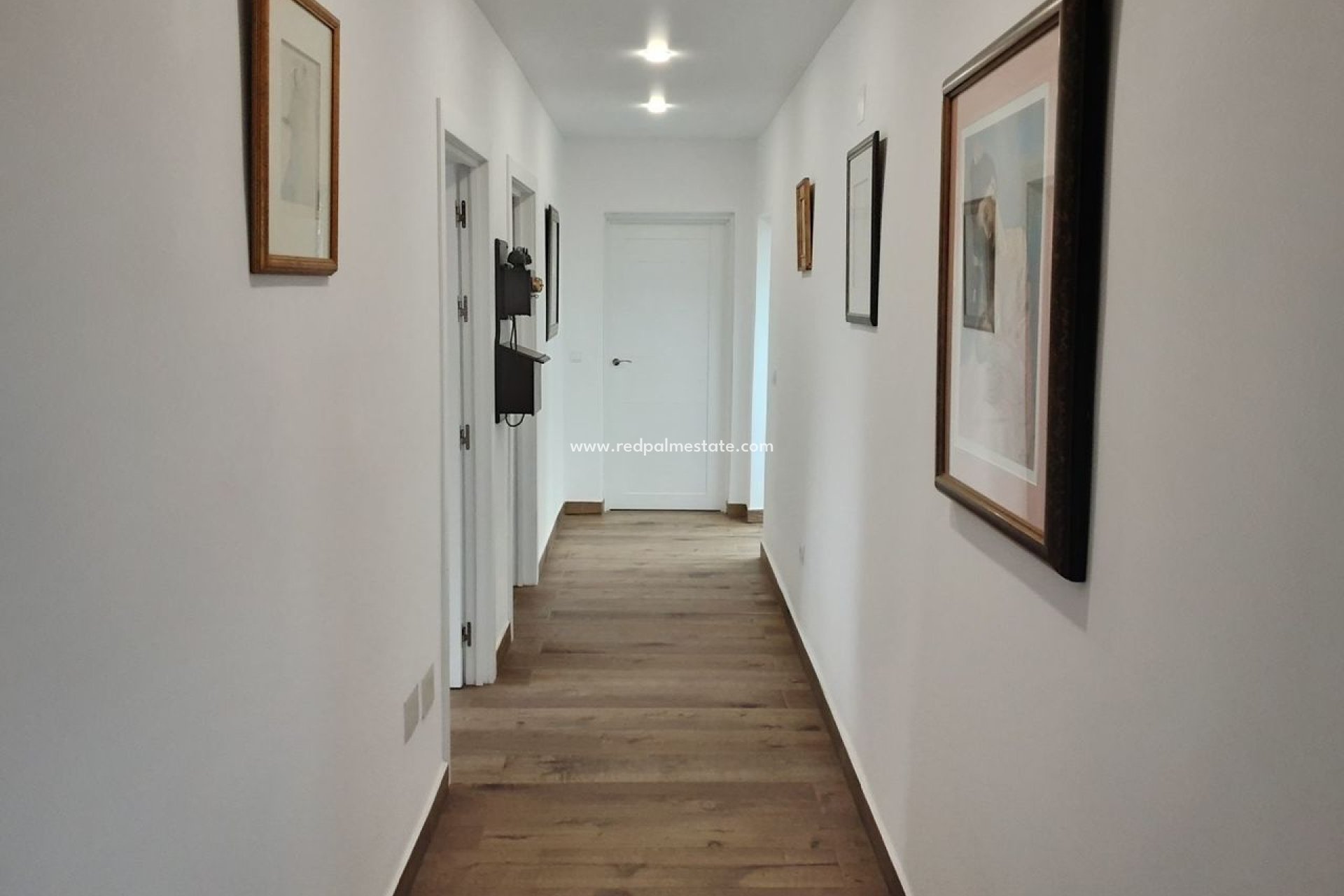 Revente - Villa -
San Miguel de Salinas - Inland