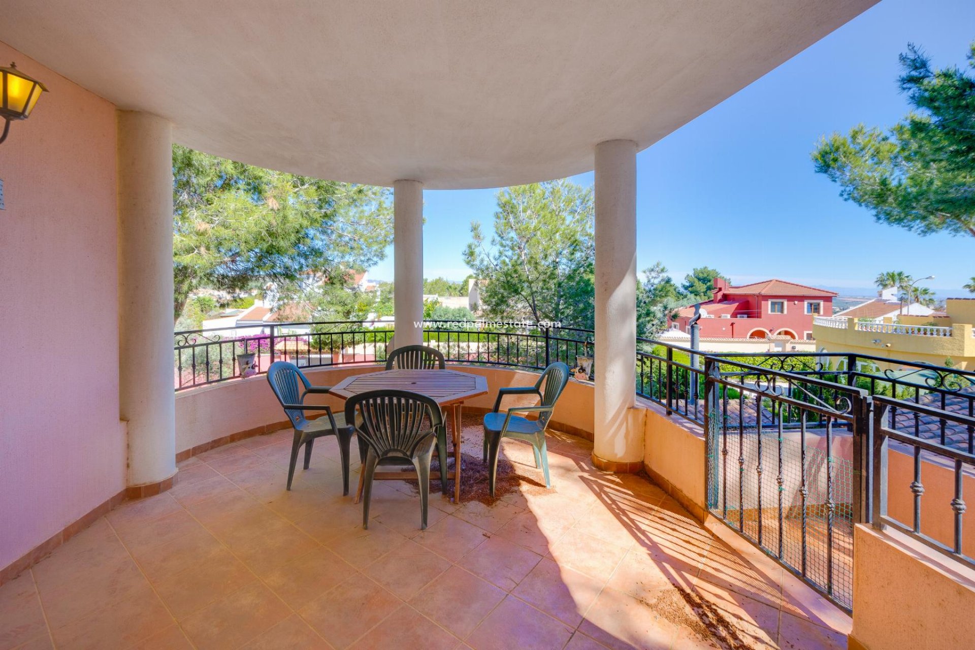 Revente - Villa -
San Miguel de Salinas - Inland
