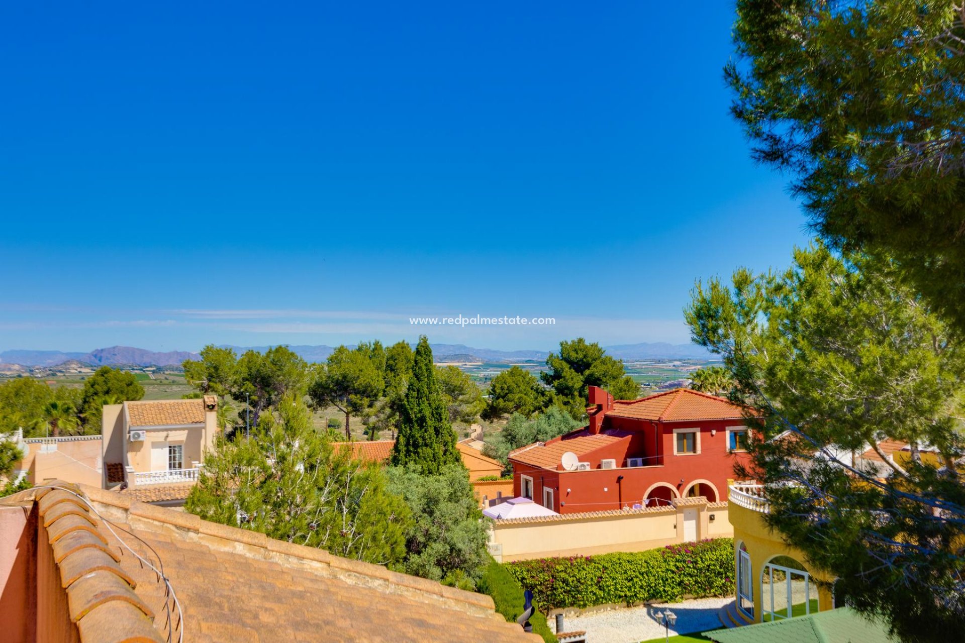 Revente - Villa -
San Miguel de Salinas - Inland