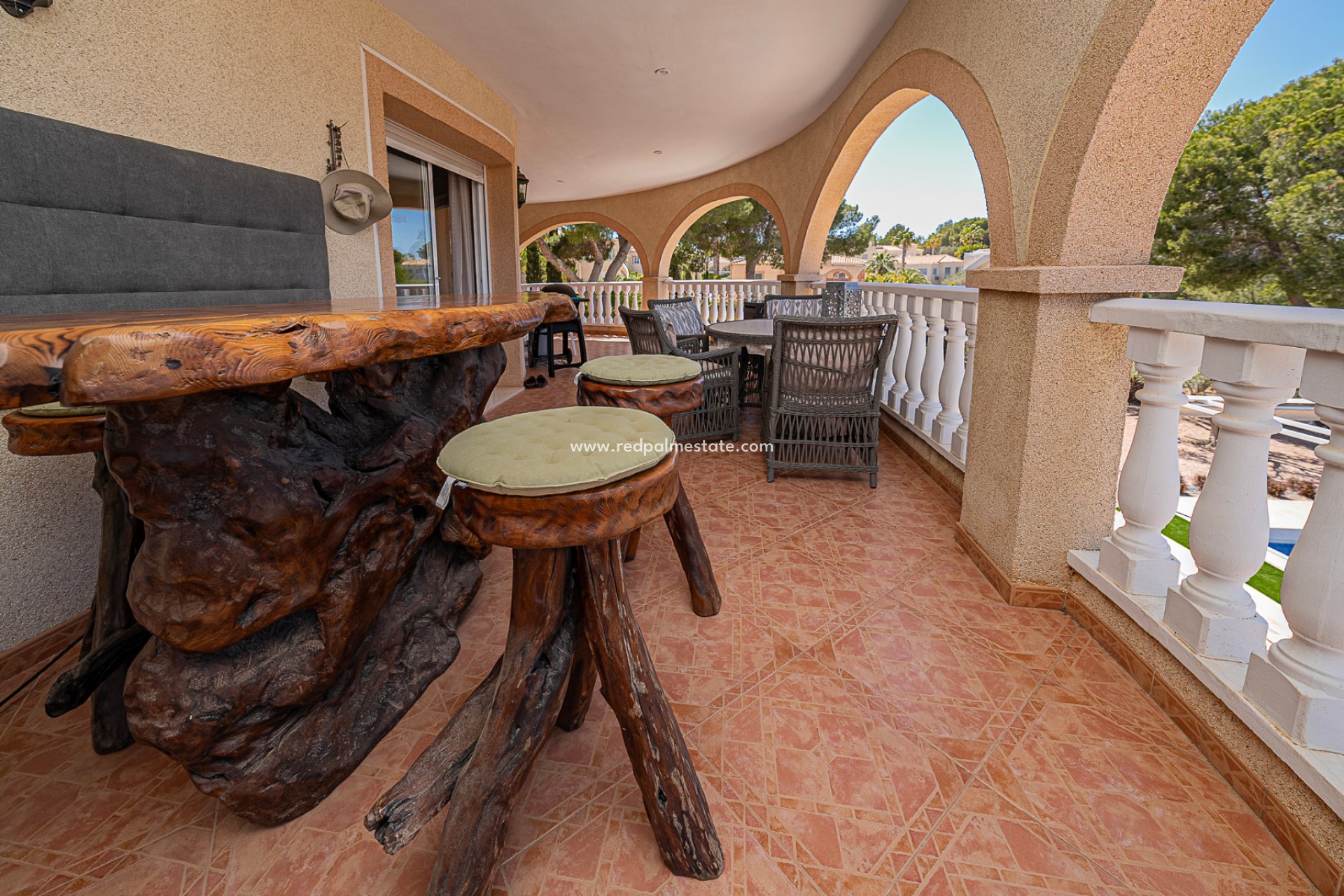 Revente - Villa -
San Miguel de Salinas - Las Communicaciones