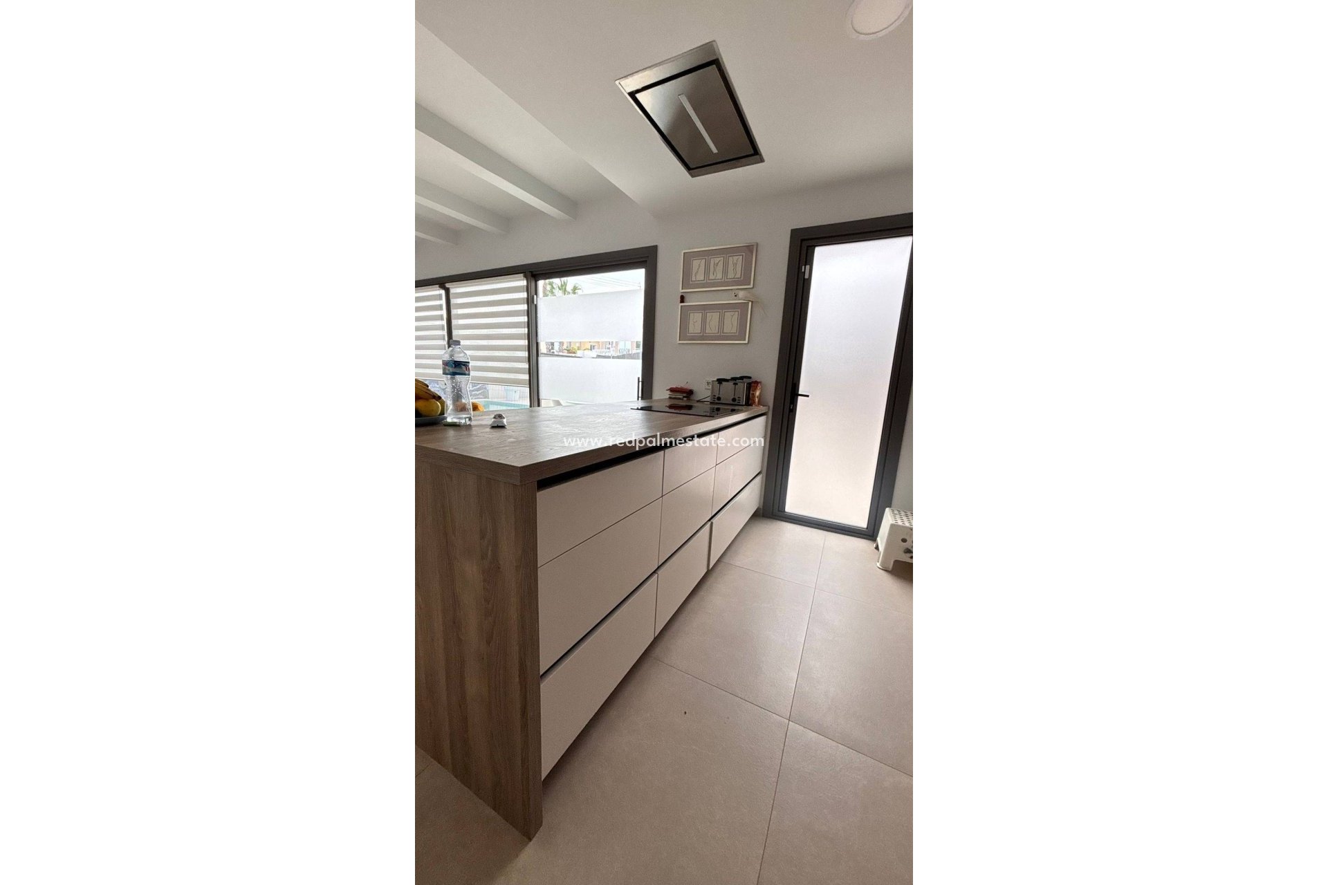 Revente - Villa -
San Miguel de Salinas - Urbanizacion Blue Lagoon