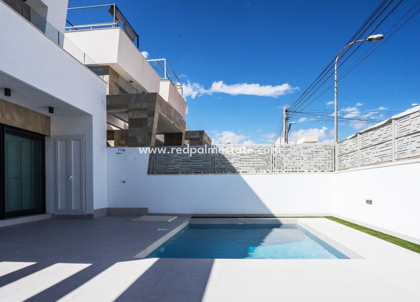 Revente - Villa -
San Miguel de Salinas - Villamartín