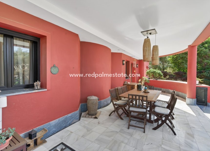 Revente - Villa -
Santa Pola