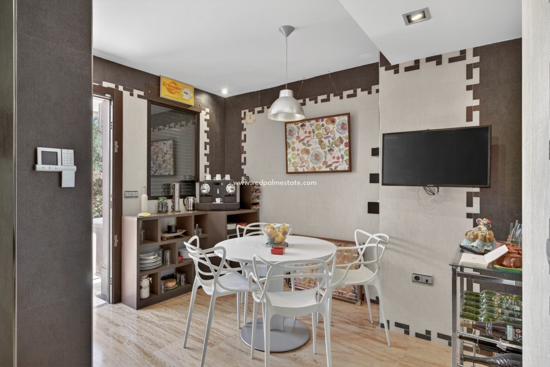 Revente - Villa -
Santa Pola