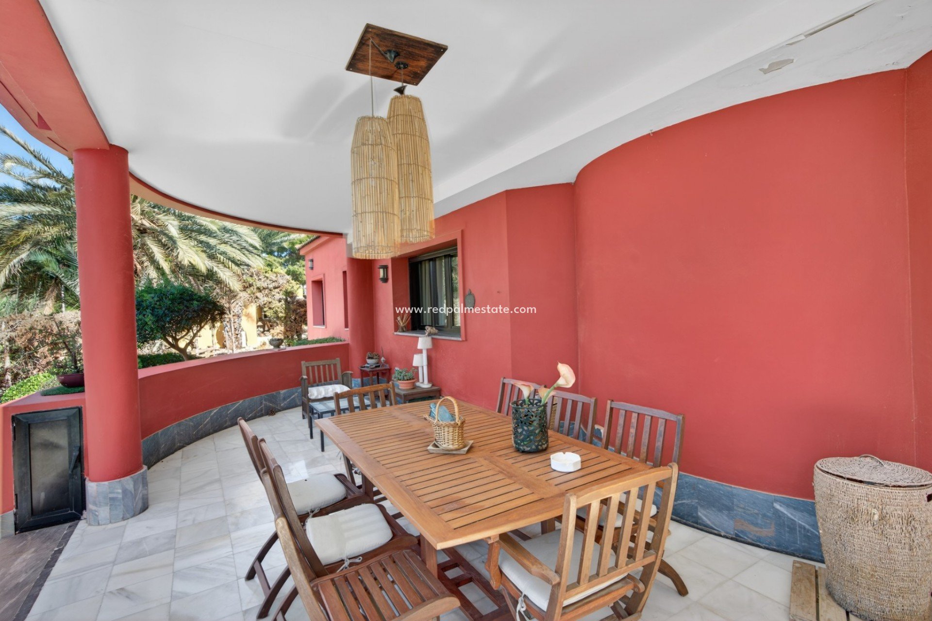 Revente - Villa -
Santa Pola